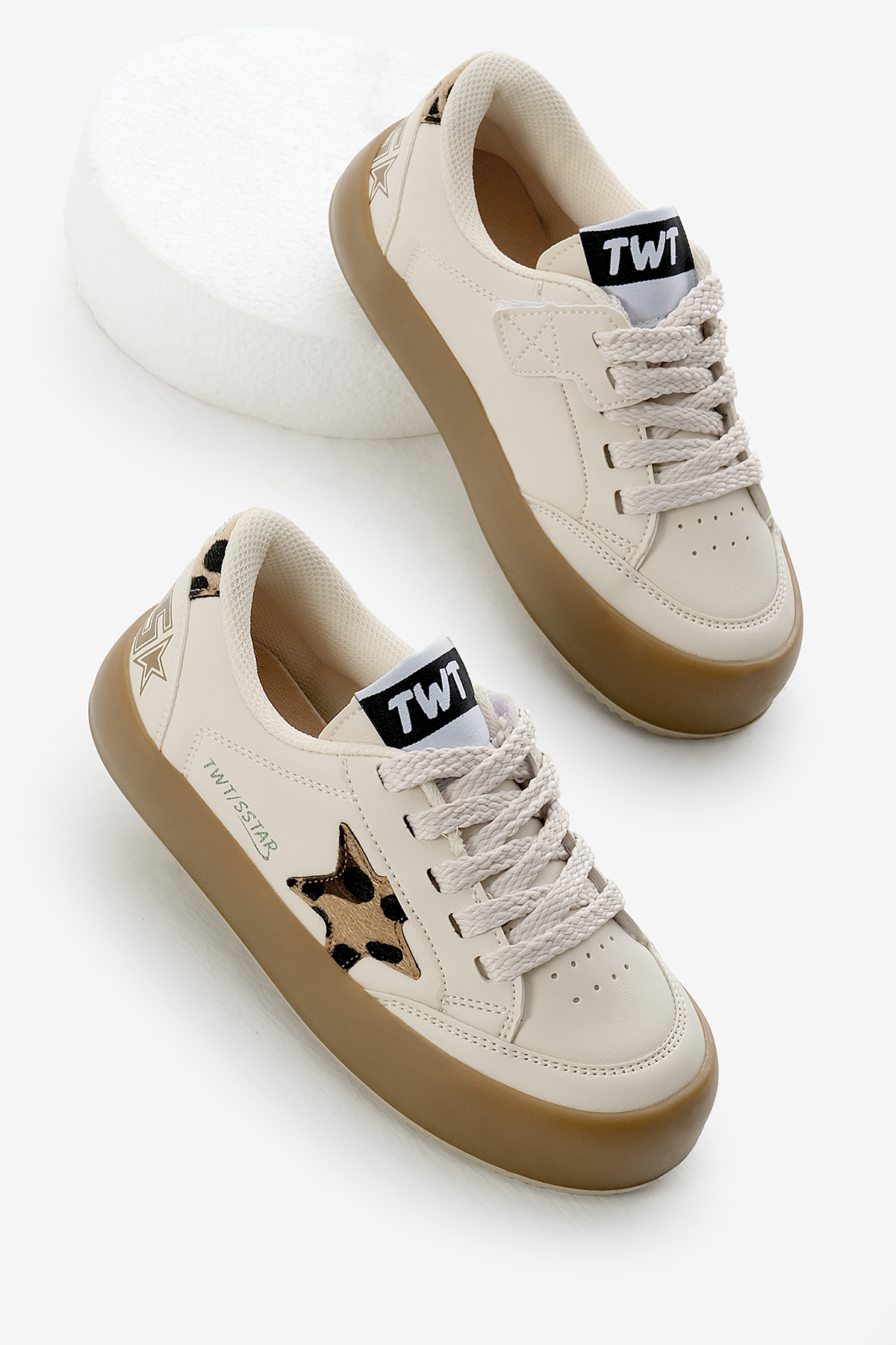 Çocuk Unisex Bej Leopar Termo Taban Yıldız Detaylı Bağcıklı ve Cırtlı Spor Ayakkabı