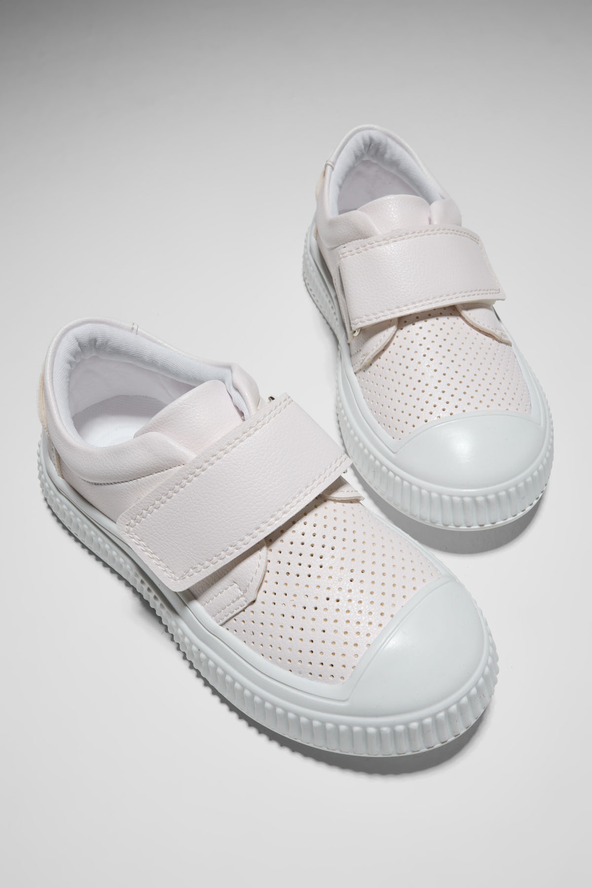 Çocuk Unisex Beyaz Çocuk Cırtlı Rahat Kalıp Sneaker