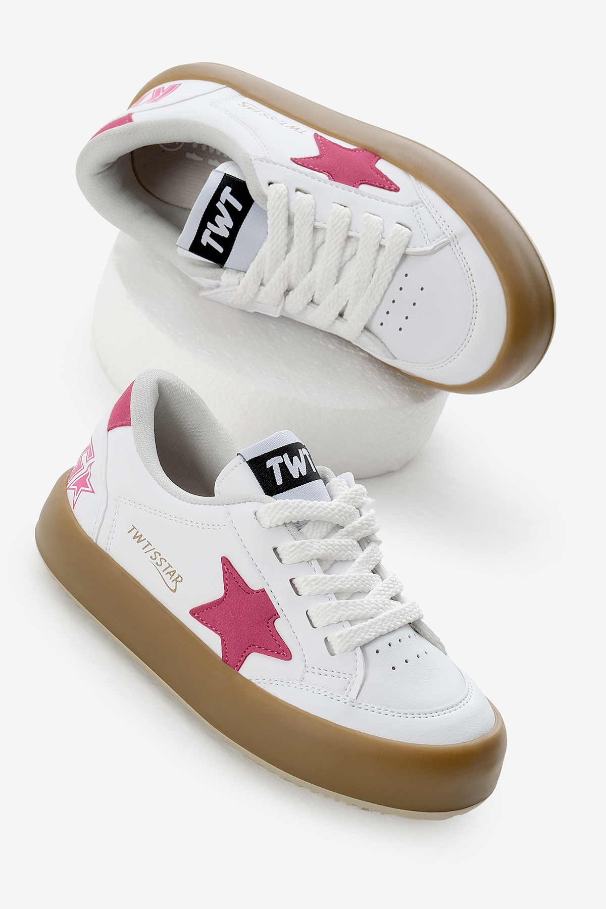 Çocuk Unisex Beyaz Fuşya Termo Taban Yıldız Detaylı Bağcıklı ve Cırtlı Spor Ayakkabı