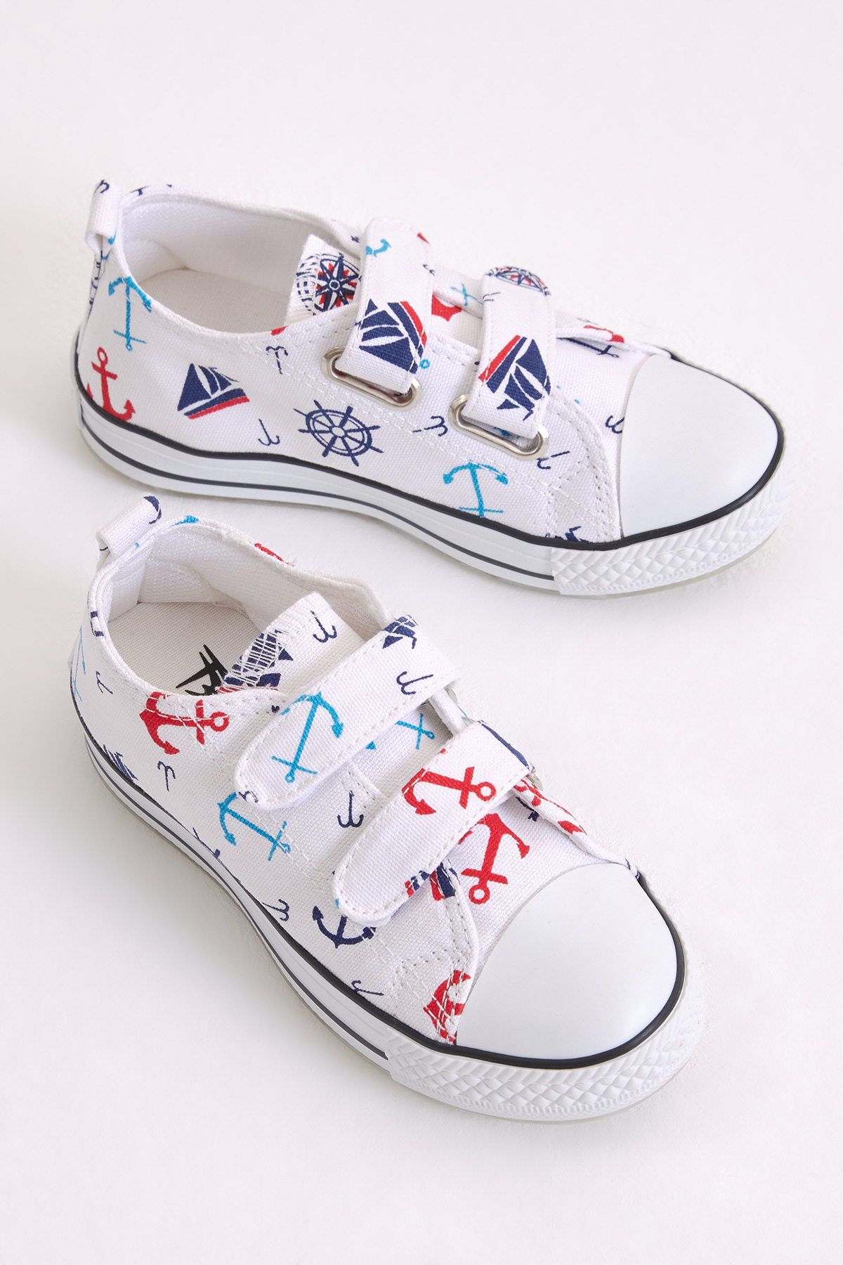Çocuk Unisex Beyaz Lacivert Rahat Kalıp Işıklı Cırtlı Spor Ayakkabı
