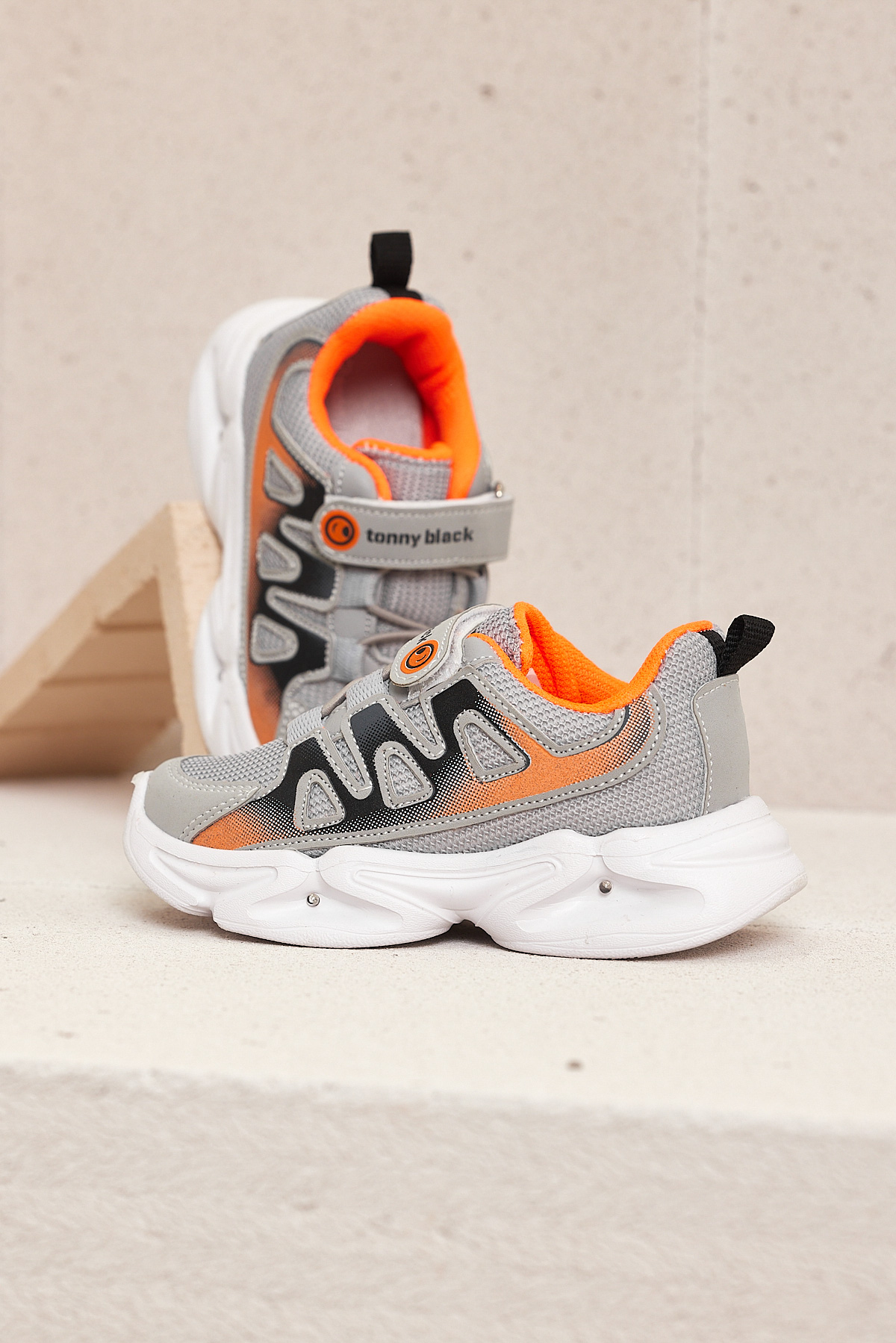 Çocuk Unisex Buz Portakal Rahat Kalıp Işıklı Cırtlı Ayakkabı