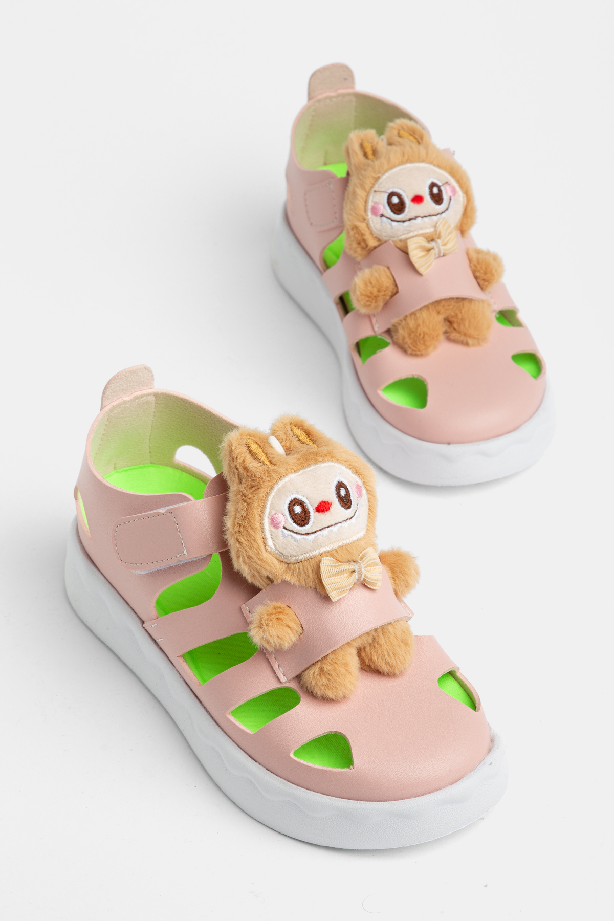 Çocuk Unisex Pudra Hafif Taban Ayıcık Detaylı Cırtlı Sandalet