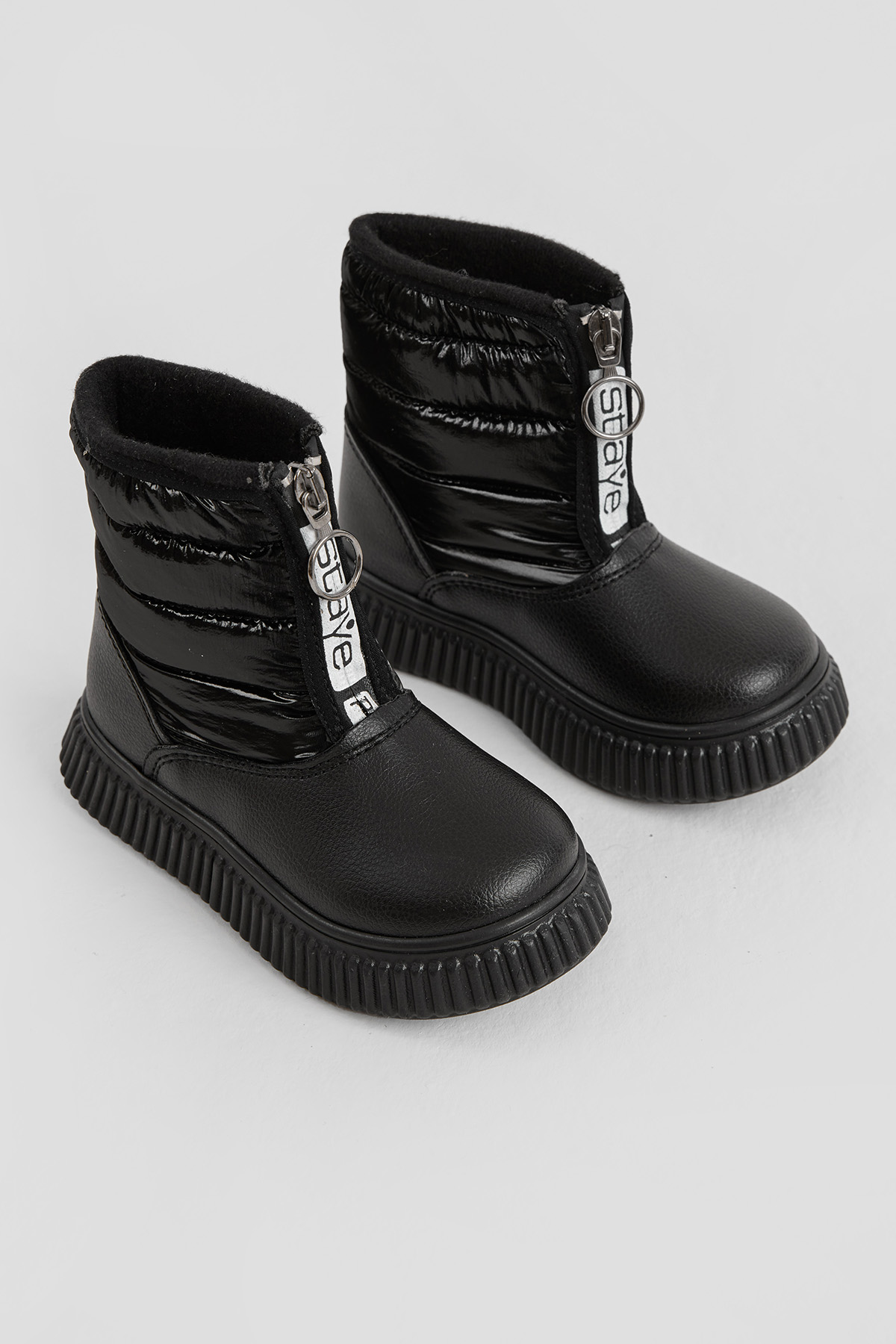 Çocuk Unisex Siyah Esnek Termo Taban Sıcak Astarlı Önü Yazılı Fermuarlı Kar Botu