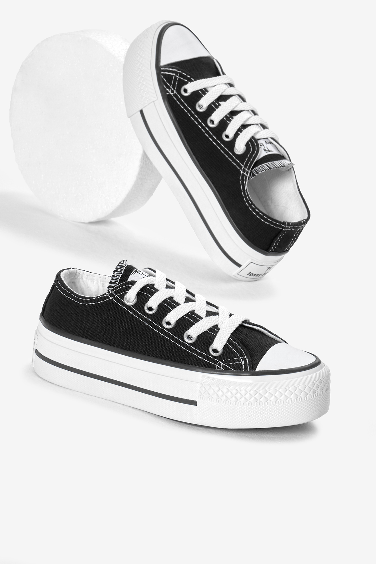 Çocuk Unisex Siyah Termo Kalın Taban Bağcıklı Keten Spor Ayakkabı