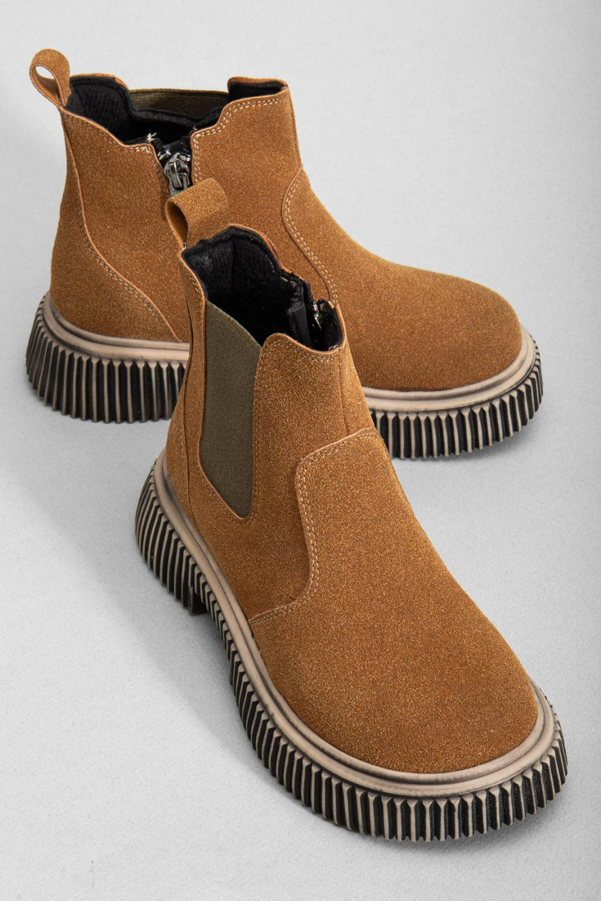 Çocuk Unisex Taba Süet Kalın Tırtıklı Termo Taban Fermuarlı Lastikli Chelsea Bot