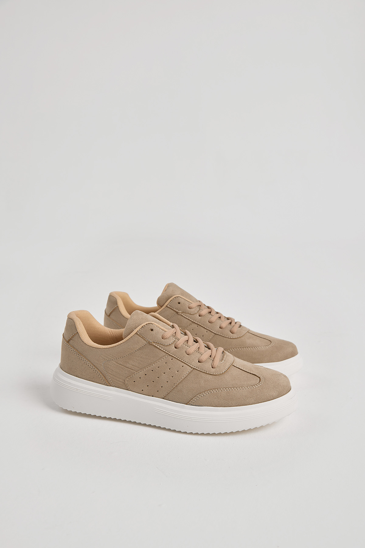 Erkek Bej Kalın Faylon Hafif Taban Bağcıklı Spor Ayakkabı