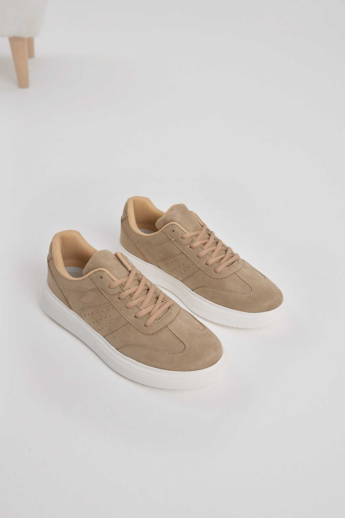 Erkek Bej Kalın Faylon Hafif Taban Bağcıklı Spor Ayakkabı