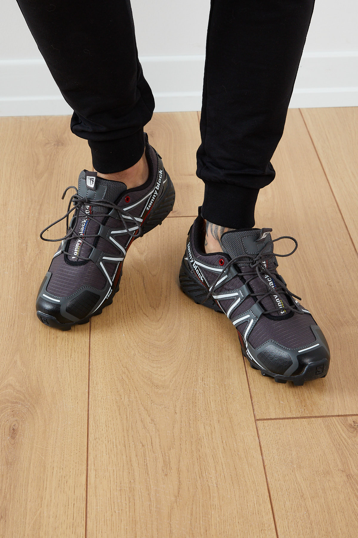 Erkek Füme Beyaz Rahat Kalıp Şeritli Lastik Bağcıklı Trekking Ayakkabı