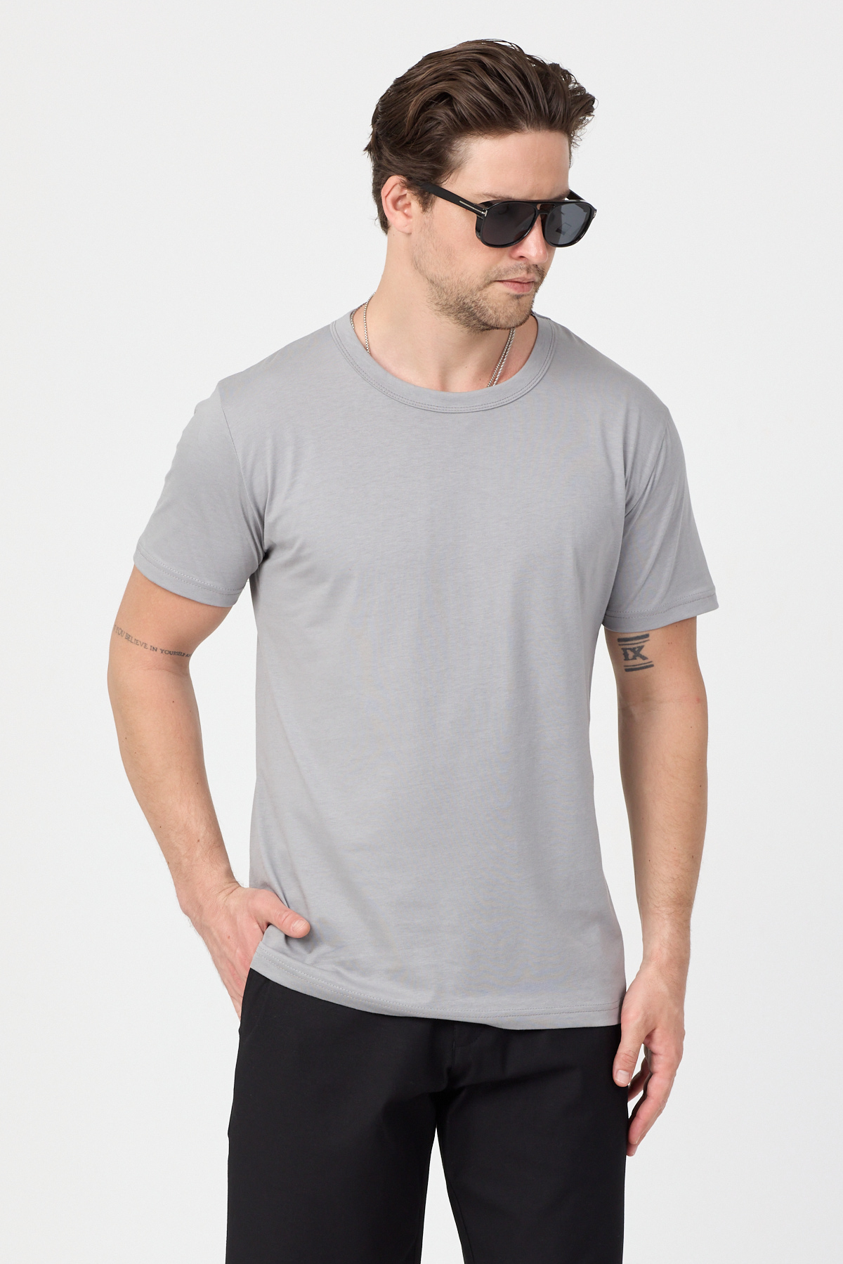 Erkek Gri Normal Kalıp Rahat  Basic T-Shirt