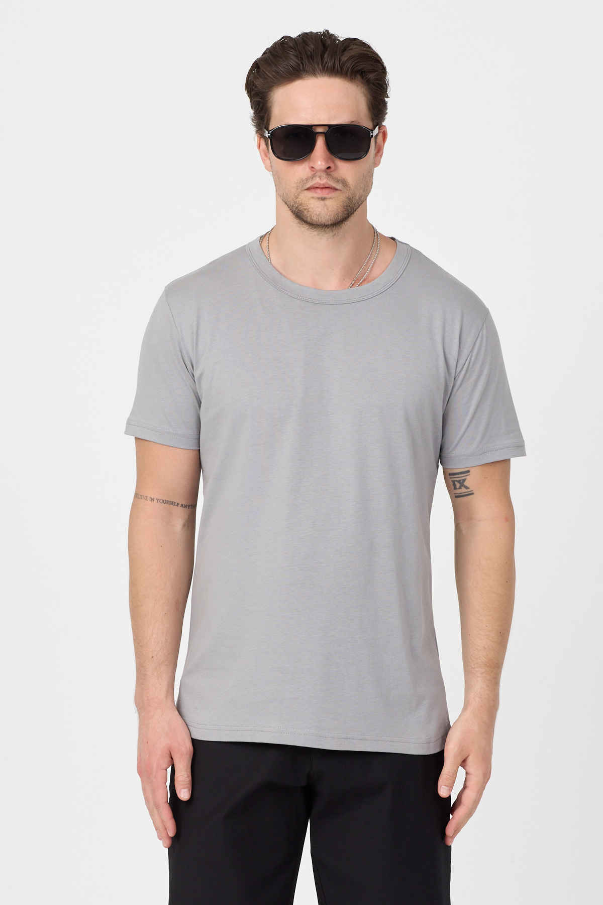 Erkek Gri Normal Kalıp Rahat  Basic T-Shirt
