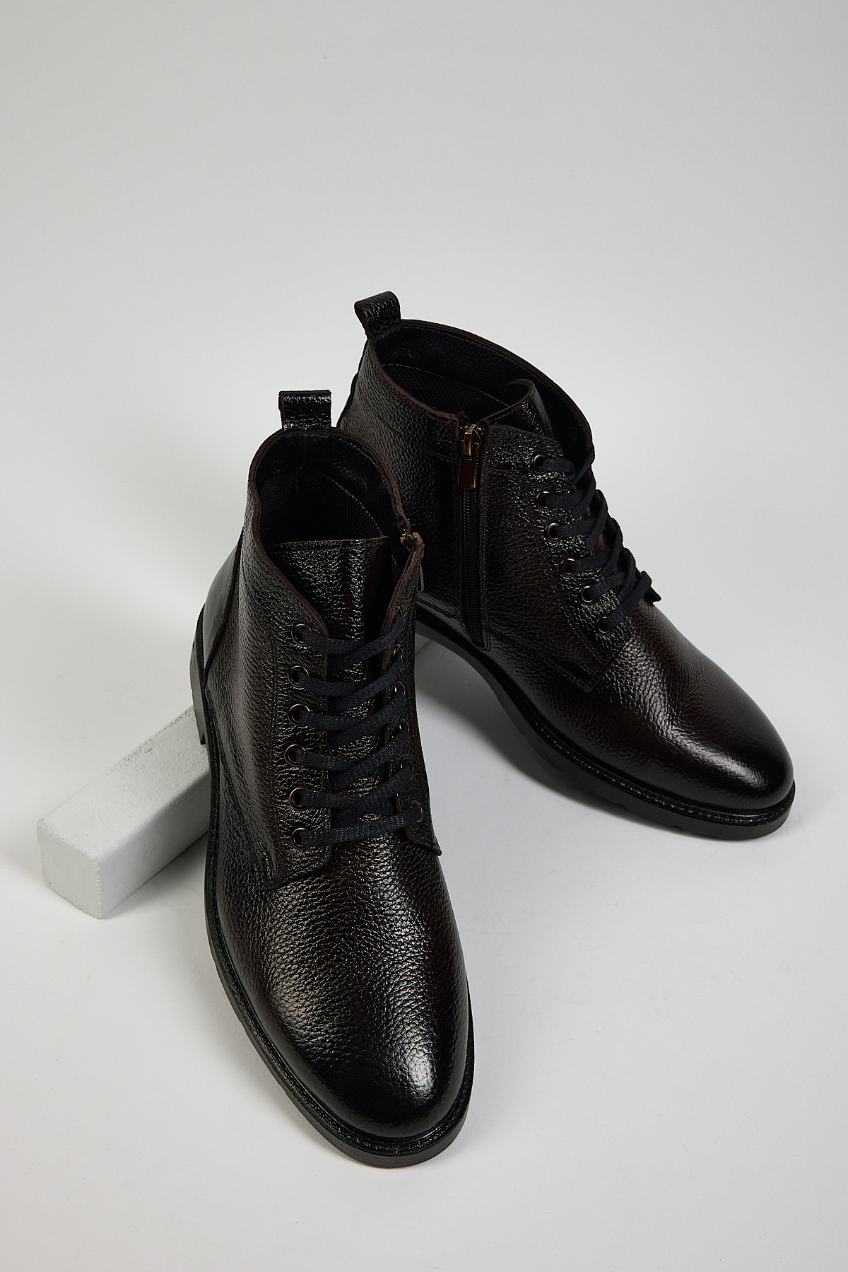 Erkek Kahve Rahat Kalıp Hakiki Deri Bağcıklı ve Fermuarlı Bot