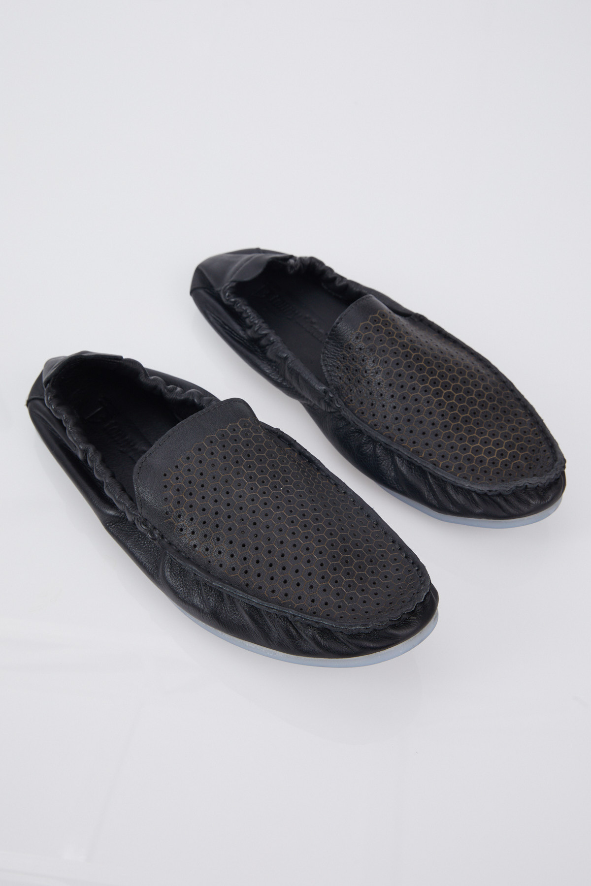 Erkek Siyah Arkası Lastikli Hakiki Deri Loafer