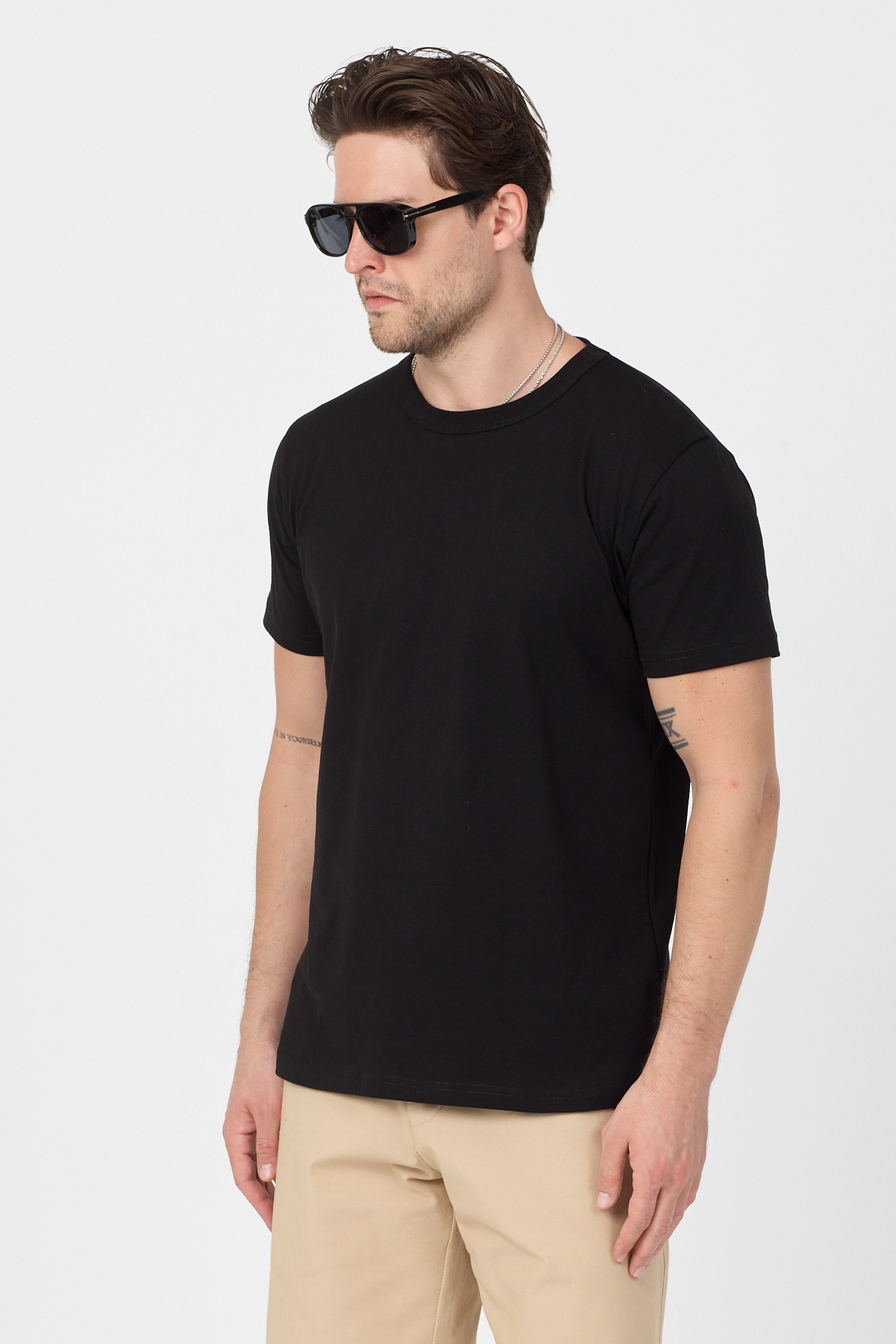 Erkek Siyah Normal Kalıp Rahat  Basic T-Shirt