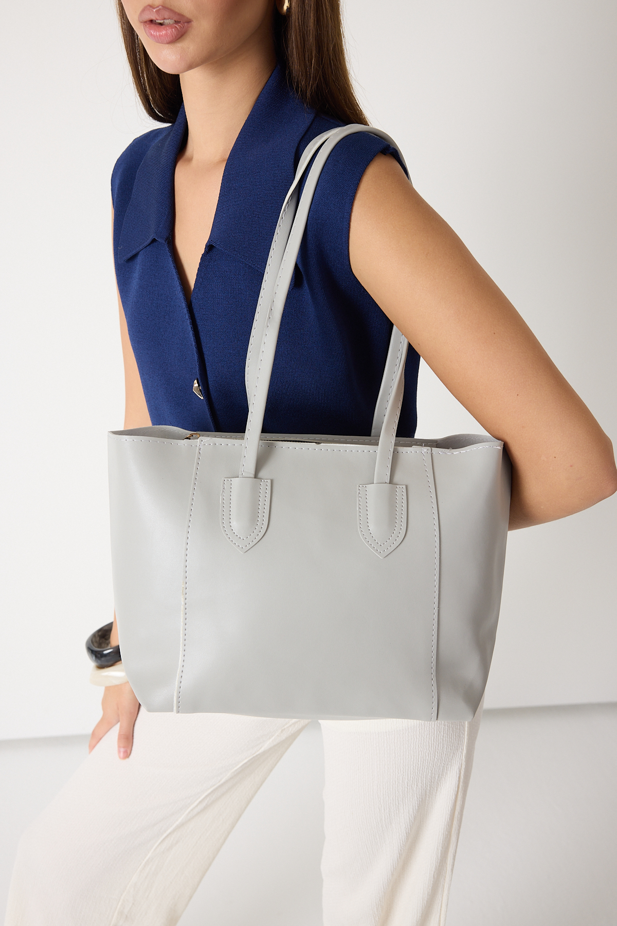 Kadın Açık Gri Çift Saplı Suni Deri Askılı El ve Omuz Çantası