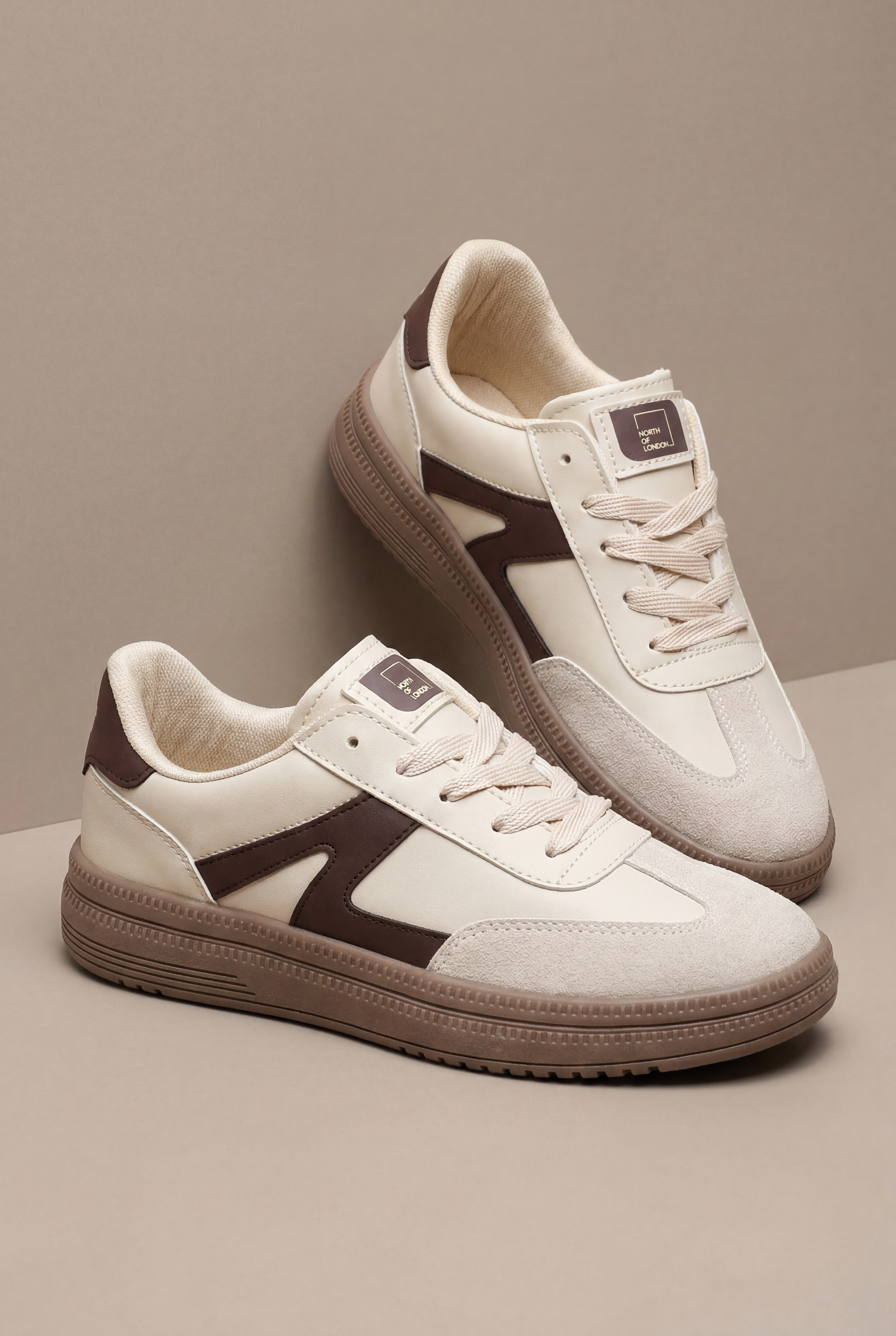 Kadın Bej Kahve Rahat Kalıp Kauçuk Taban Bağcıklı Sneaker