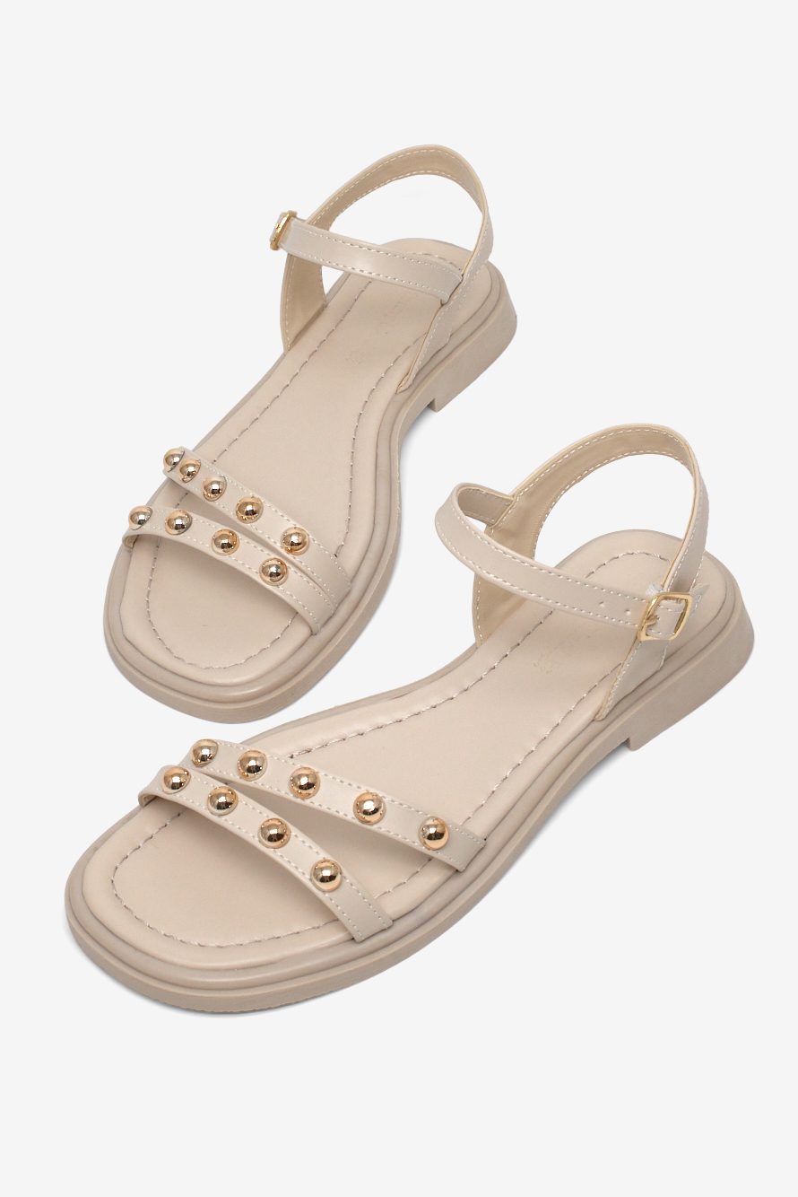 Kadın Bej Rahat Kalıp Çift Bantlı Tokalı Taşlı Sandalet