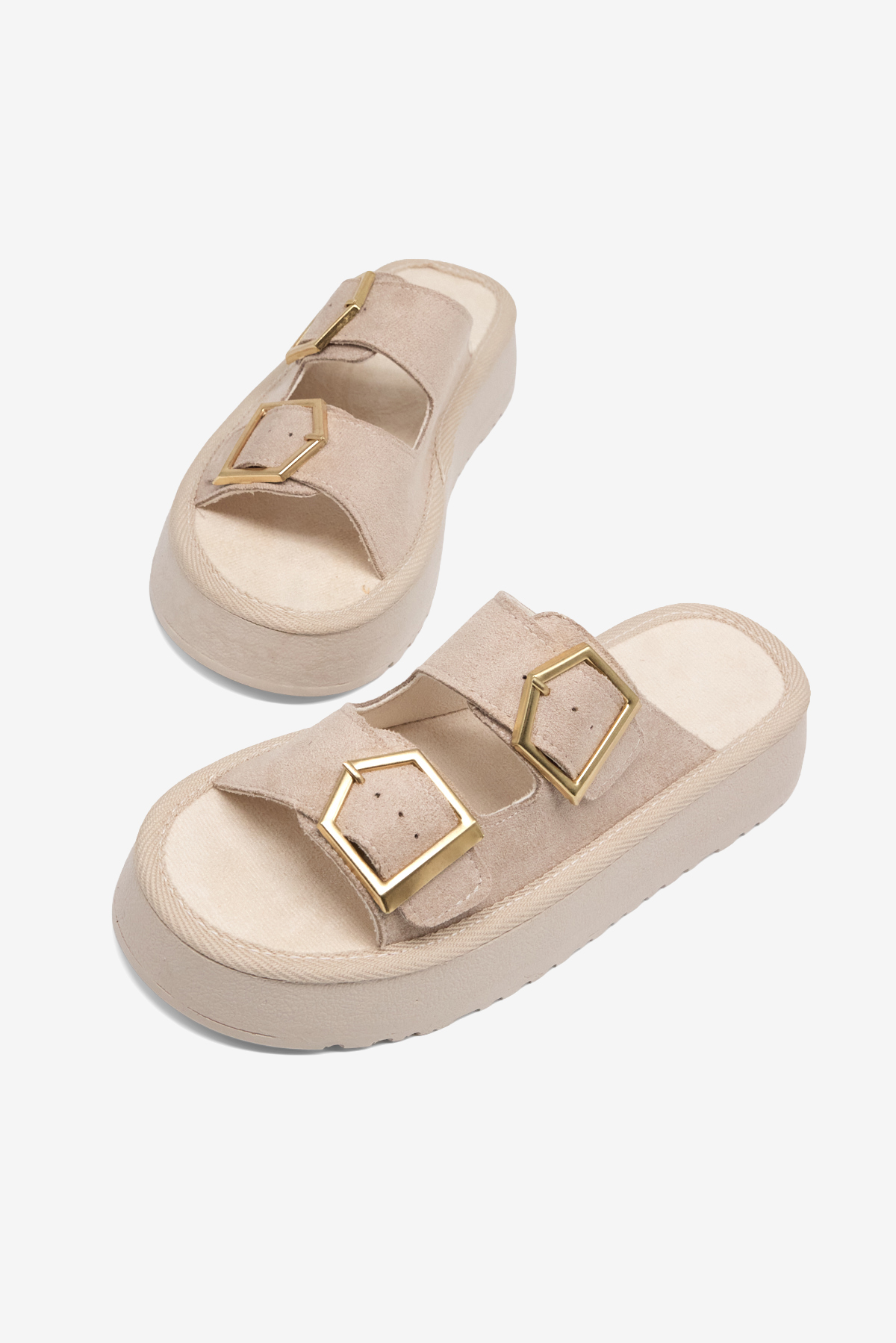 Kadın Bej Rahat Kalıp Yüksek Taban Tokalı Terlik