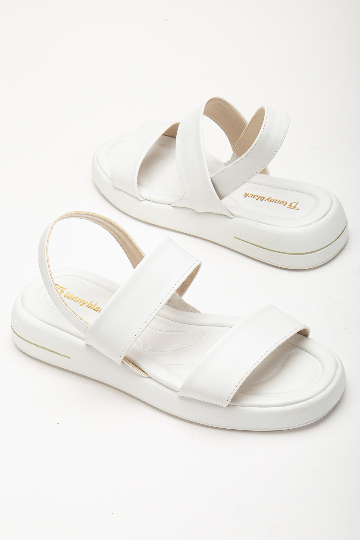 Kadın Beyaz Cilt Rahat Kalıp Poli Taban Çift Bantlı Sandalet