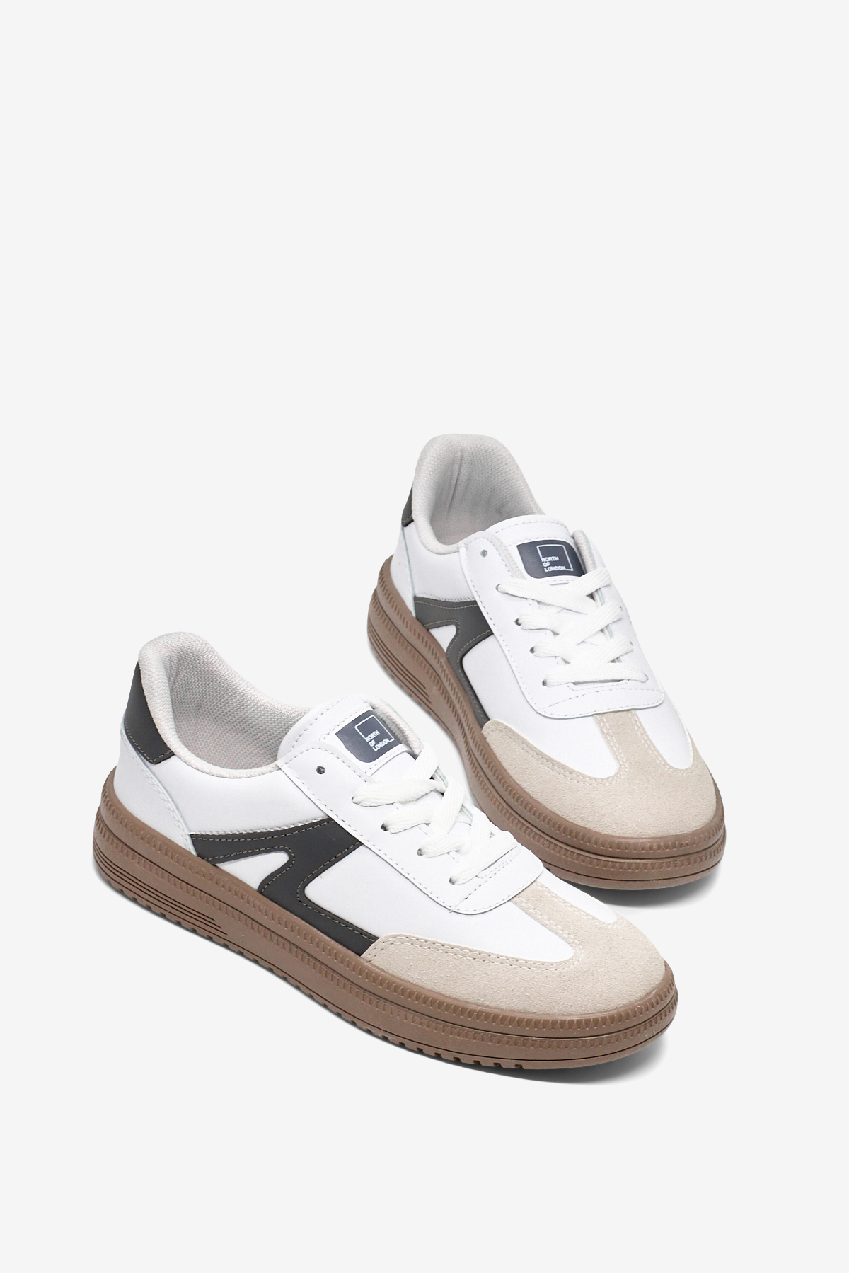 Kadın Beyaz Füme Rahat Kalıp Kauçuk Taban Bağcıklı Sneaker