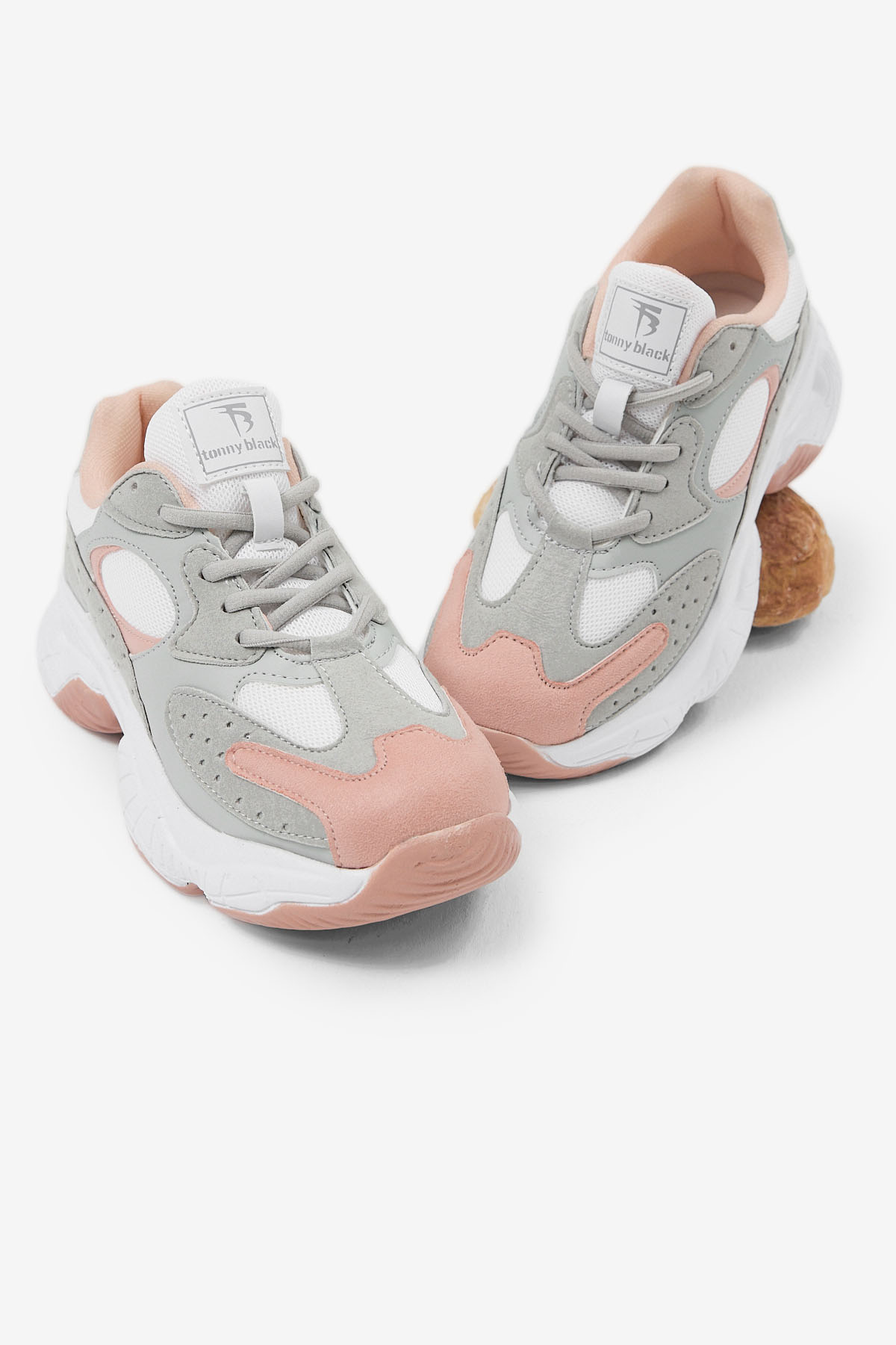 Kadın Buz Pudra Rahat Kalıp Yüksek Taban Bağcıklı Spor Ayakkabı