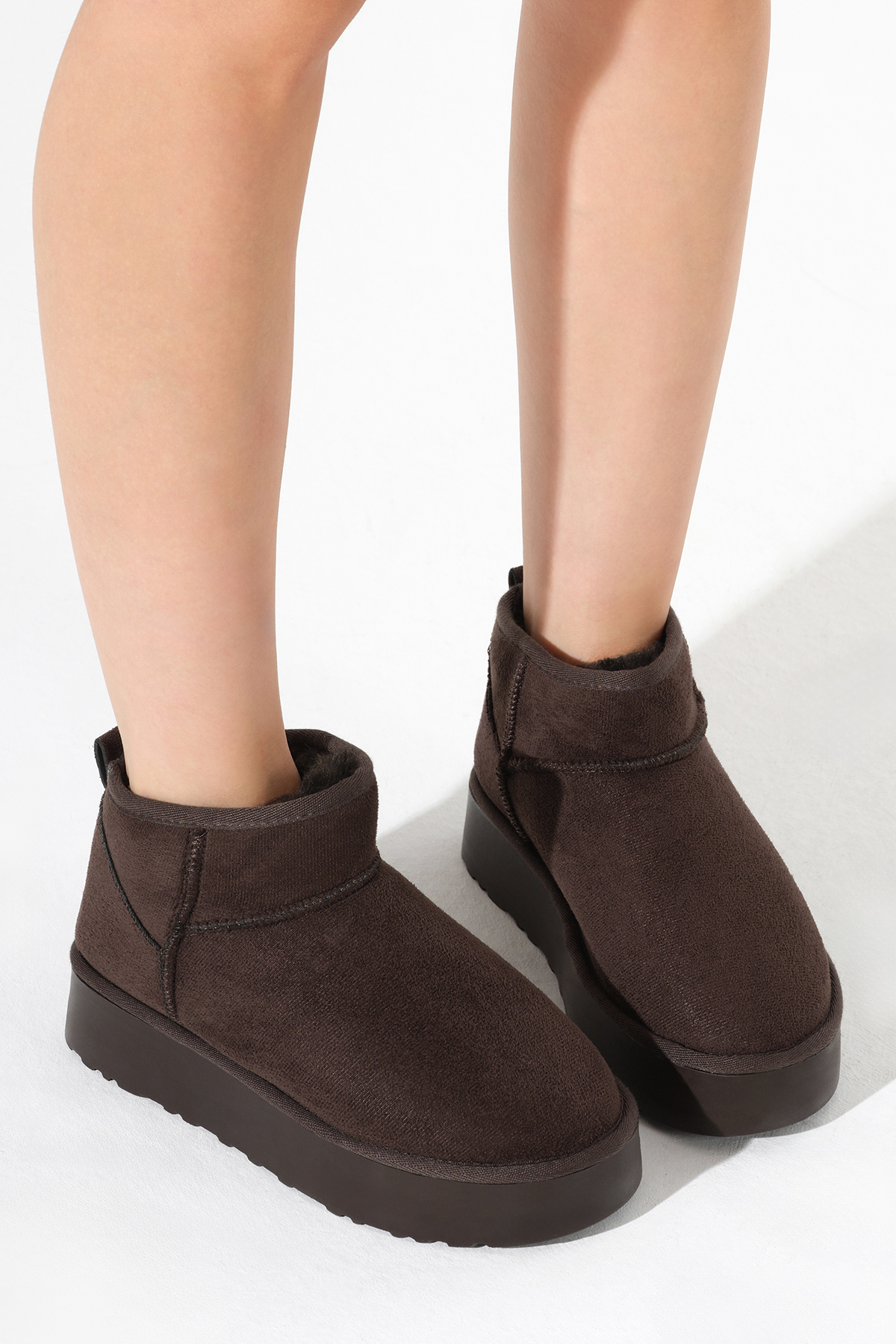 Kadın Kahve Kalın Poli Taban İçi Kürklü Süet Görünümlü Bot
