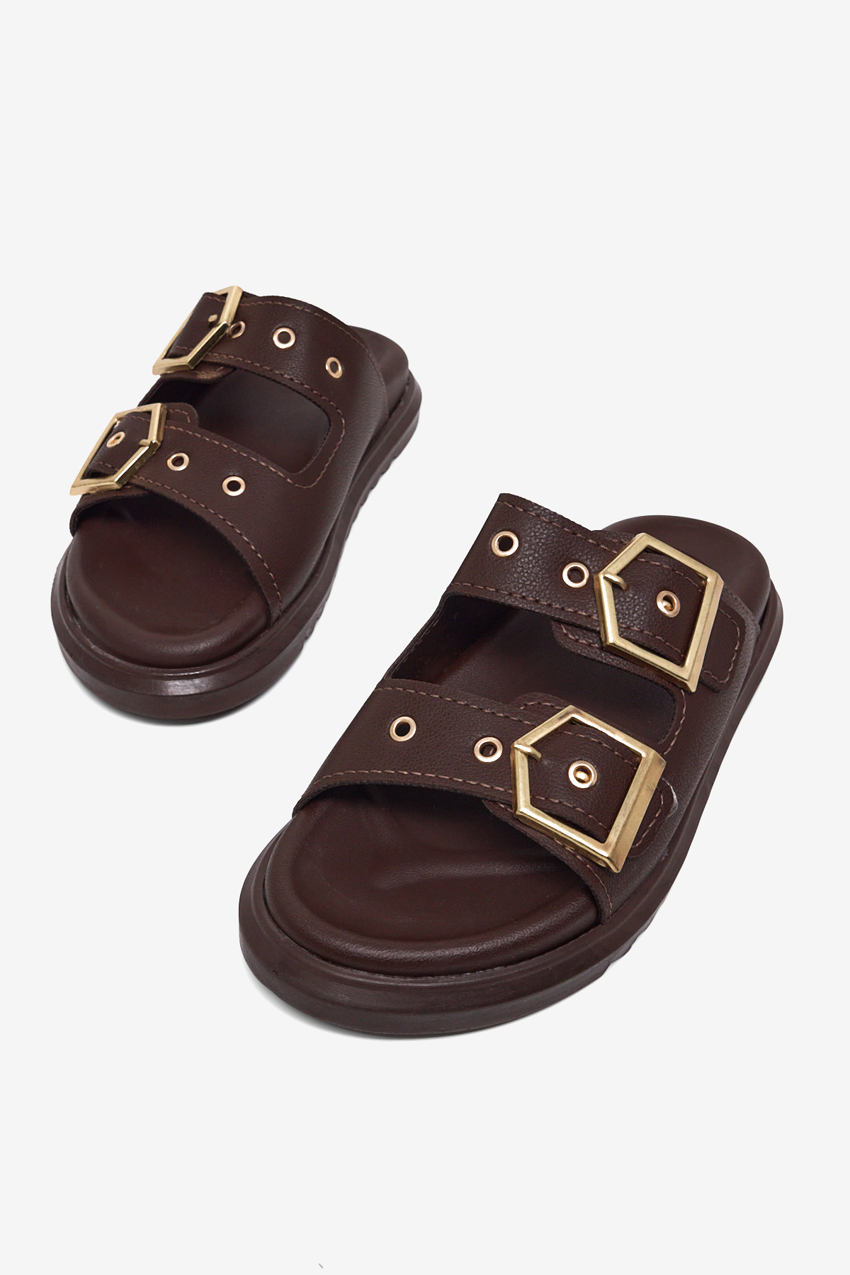 Kadın Kahve Rahat Kalıp Çift Bantlı Toka Detaylı Terlik