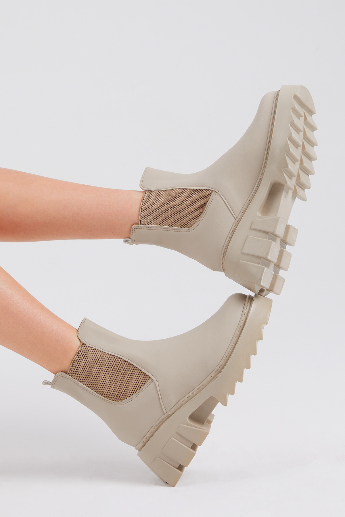 Kadın Krem Cilt Rahat Kalıp Kalın Taban Lastikli Bot