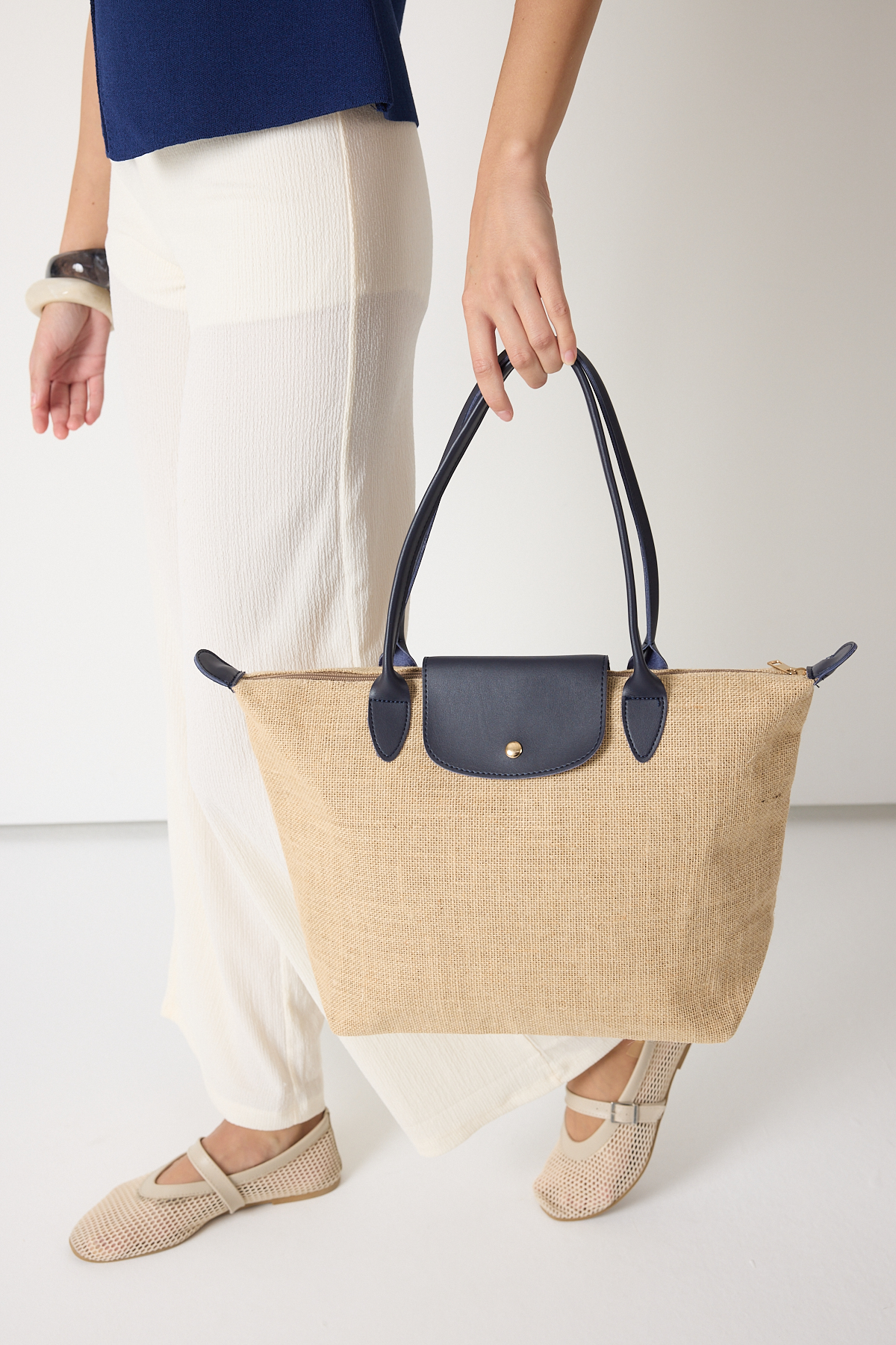 Kadın Lacivert Orta Boy Askılı Hasır El ve Omuz Çantası