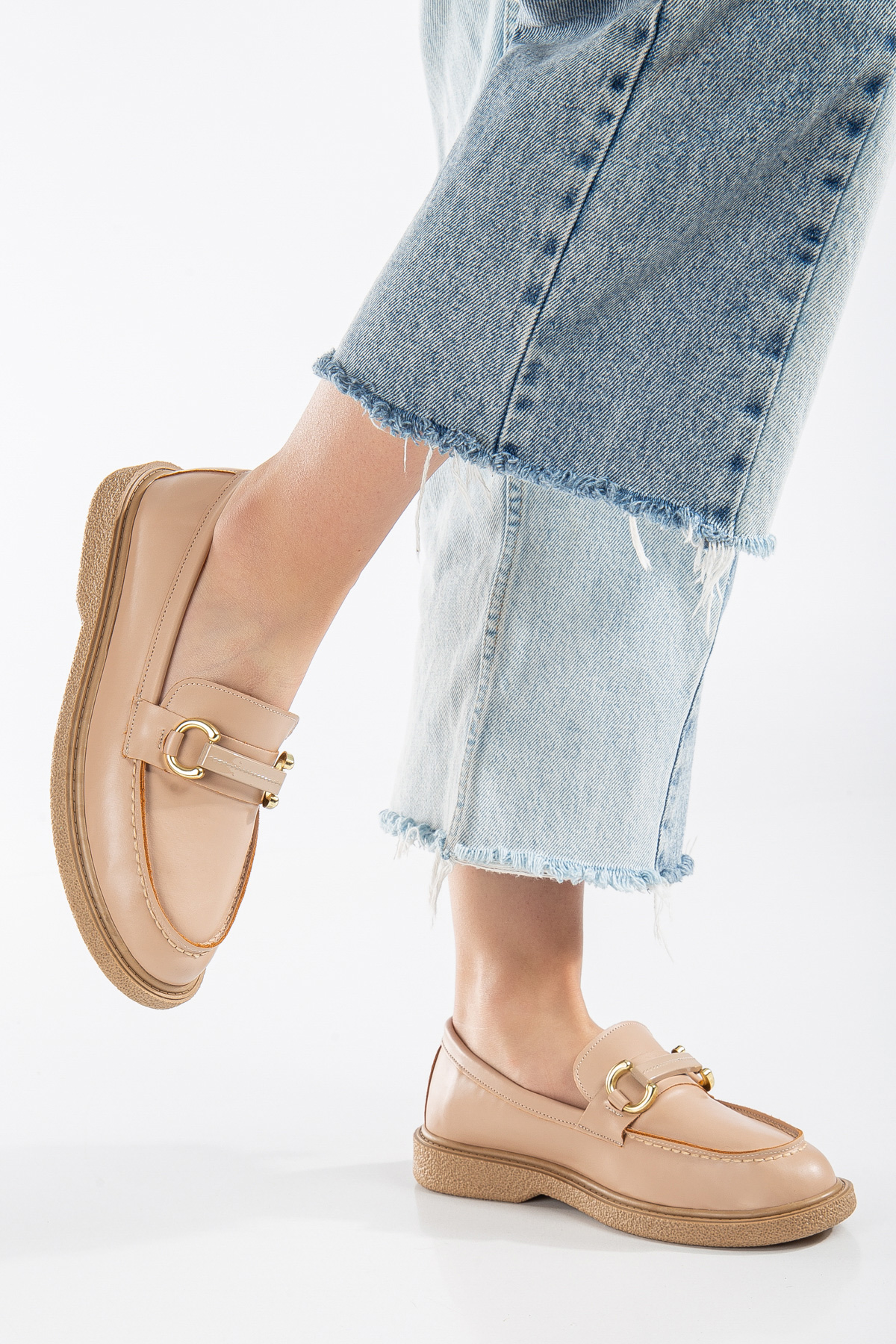 Kadın Nude Cilt Rahat Kalıp Önü Tokalı Günlük Loafer