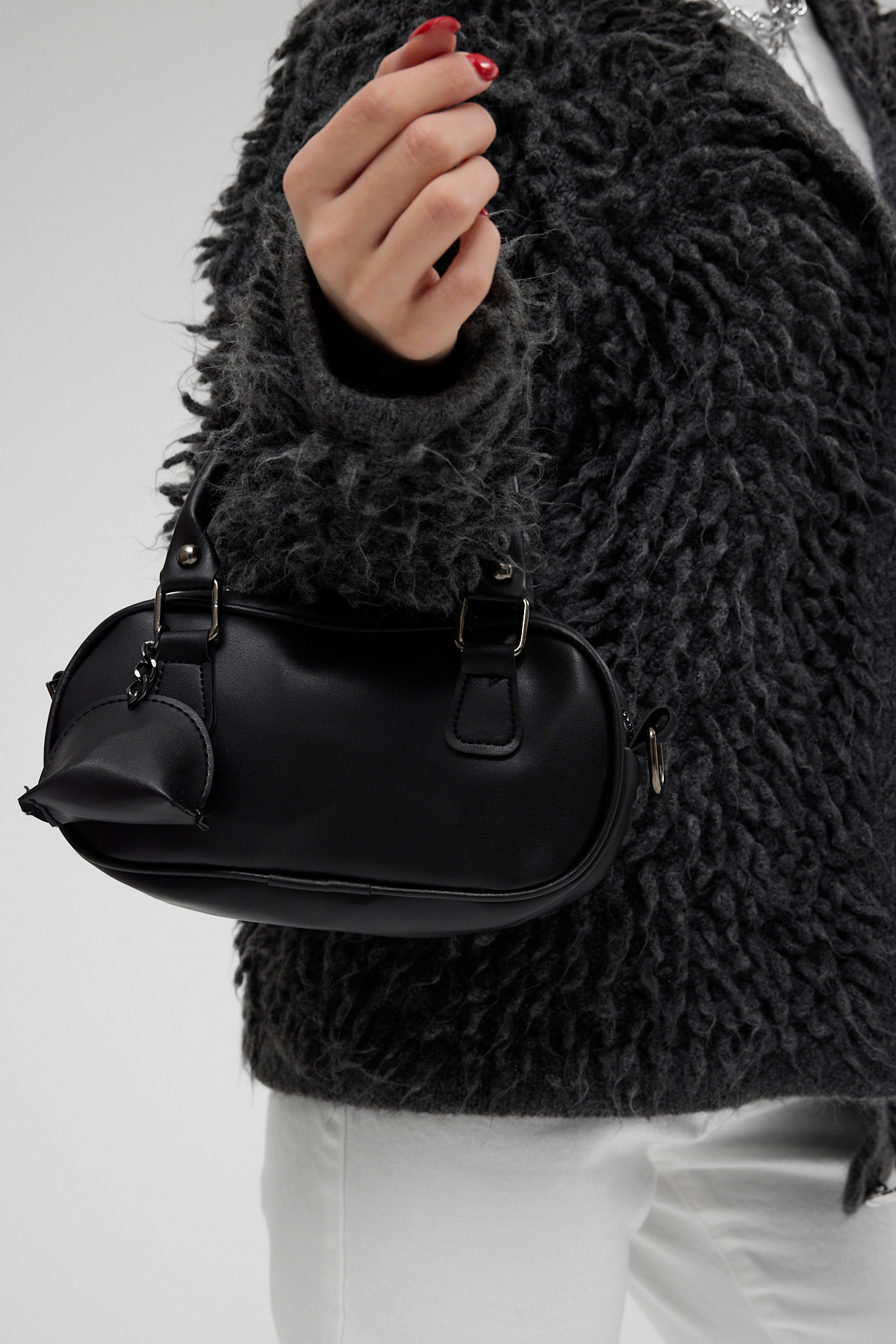 Kadın Siyah Cüzdan Aksesuarlı Silindir Model Mini El ve Omuz Çantası