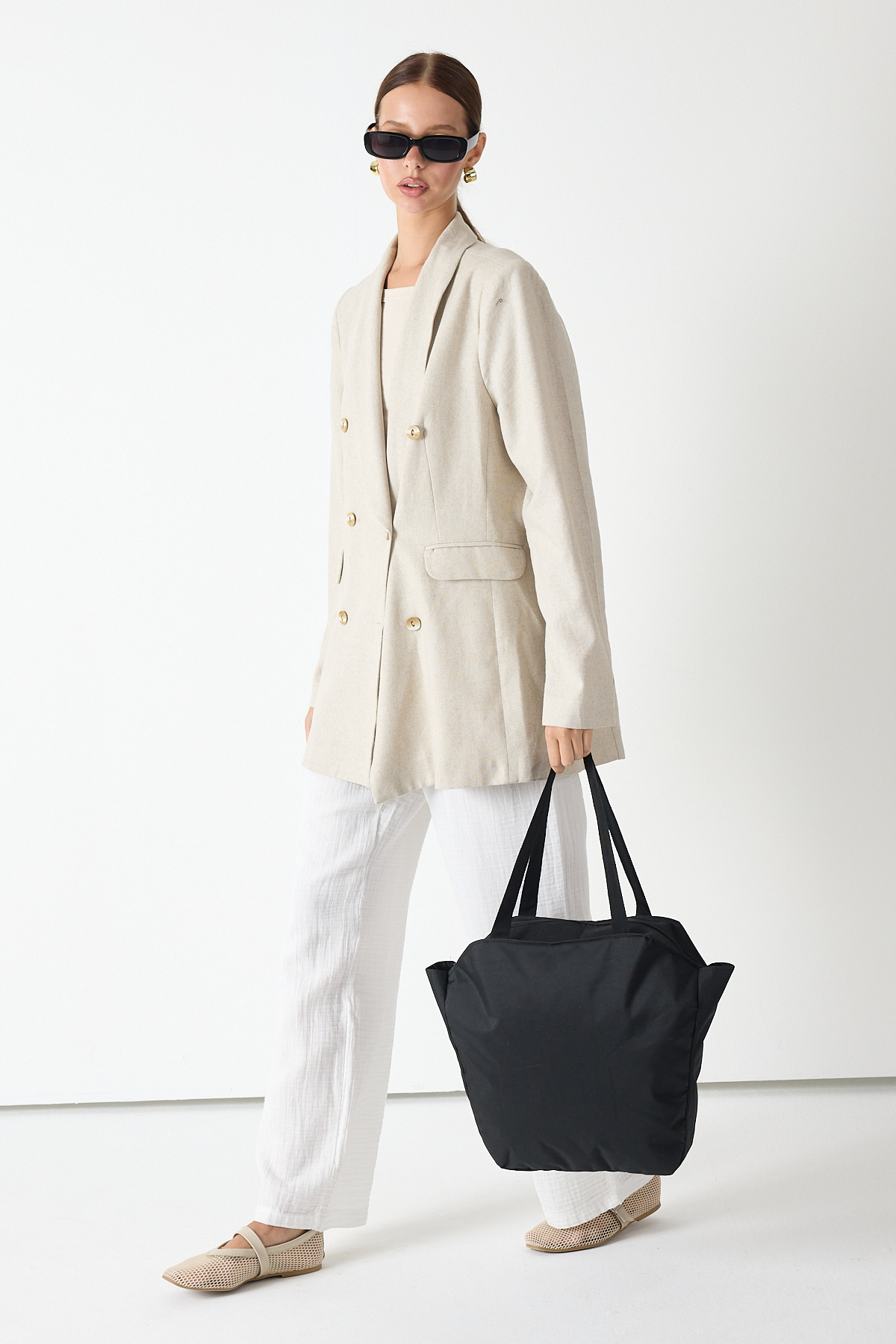 Kadın Siyah Fermuarlı Büyük Boy Kumaş Omuz Çantası