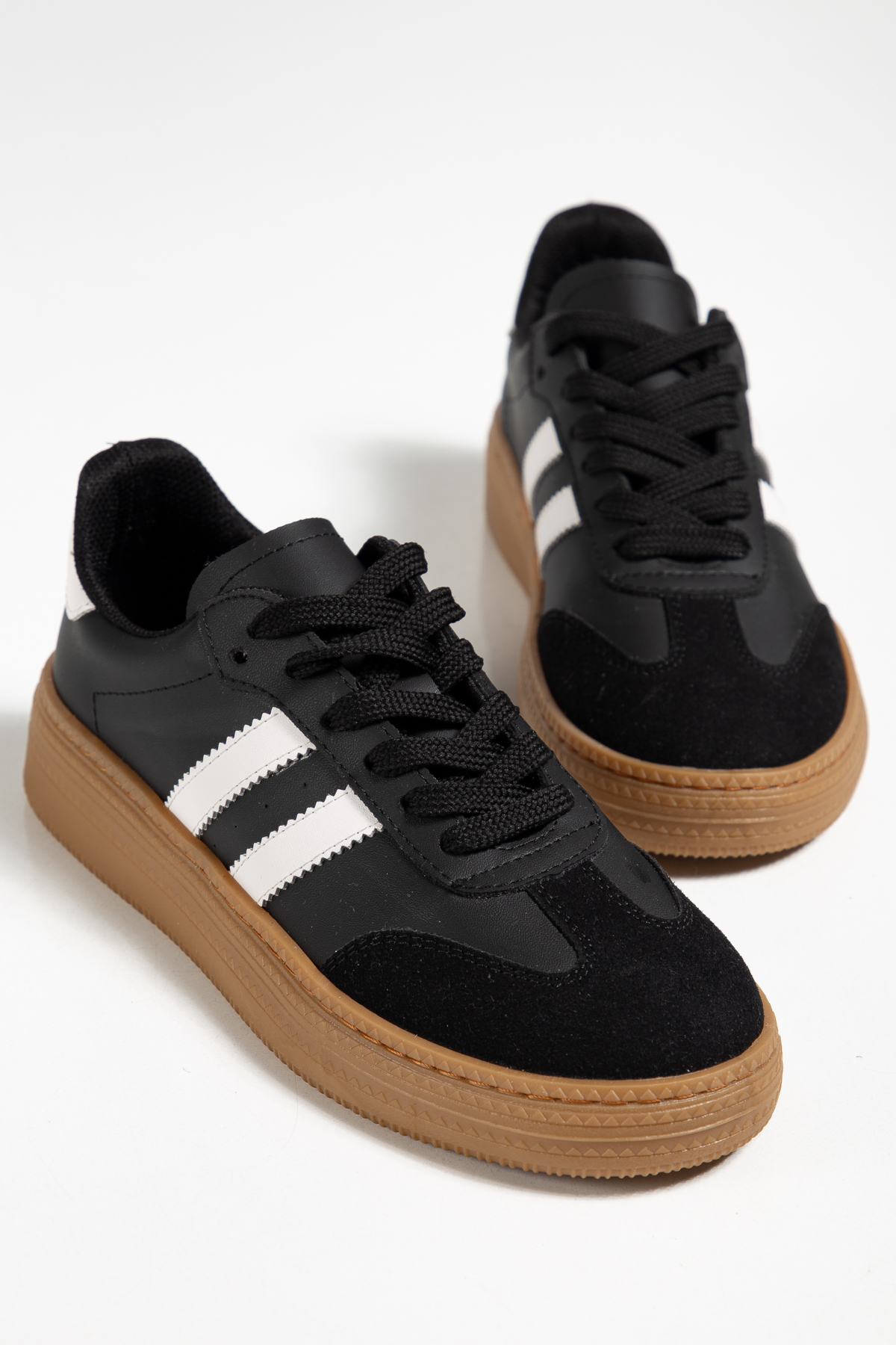 Kadın Siyah Kadın Rahat Kalıp Yumuşak Deri Sneaker