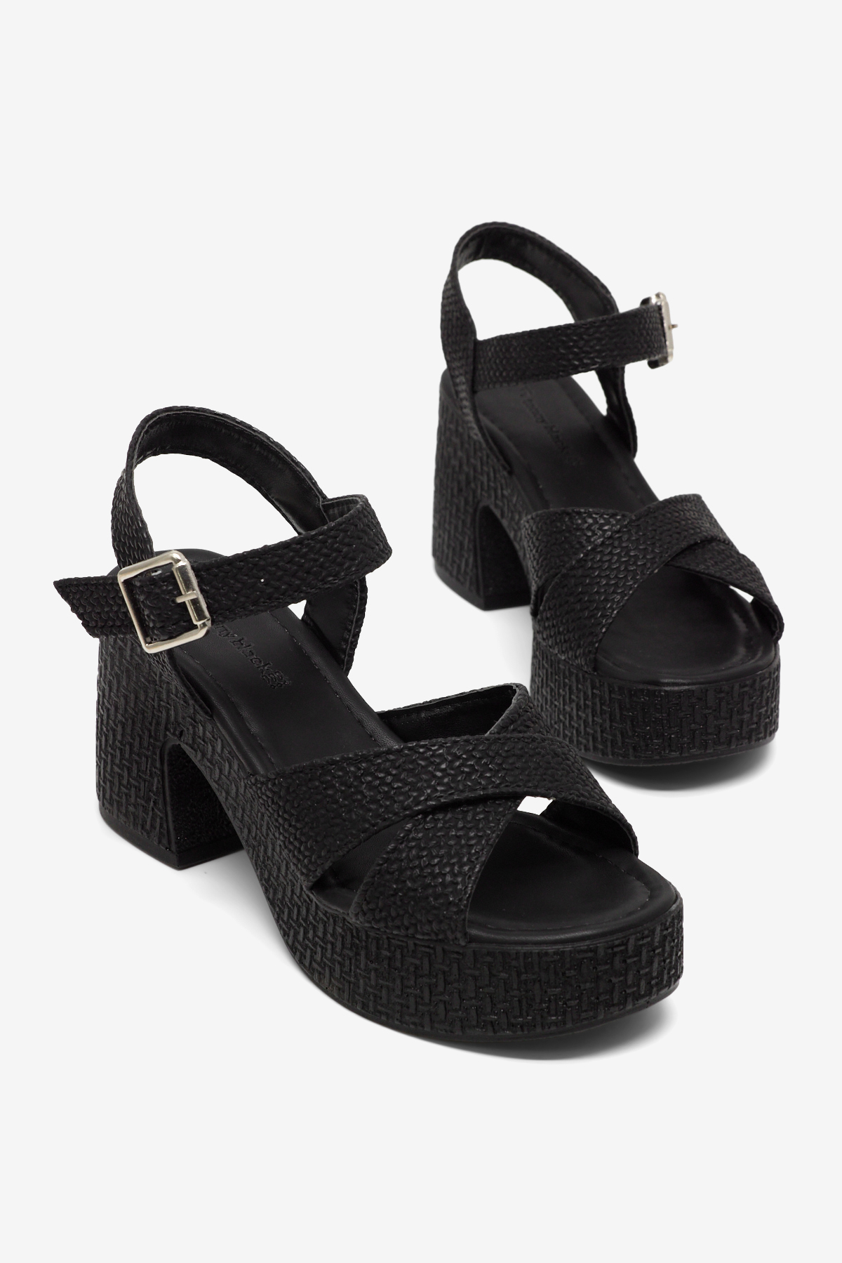 Kadın Siyah Rahat Kalıp Çift Bantlı Tokalı Ayakkabı