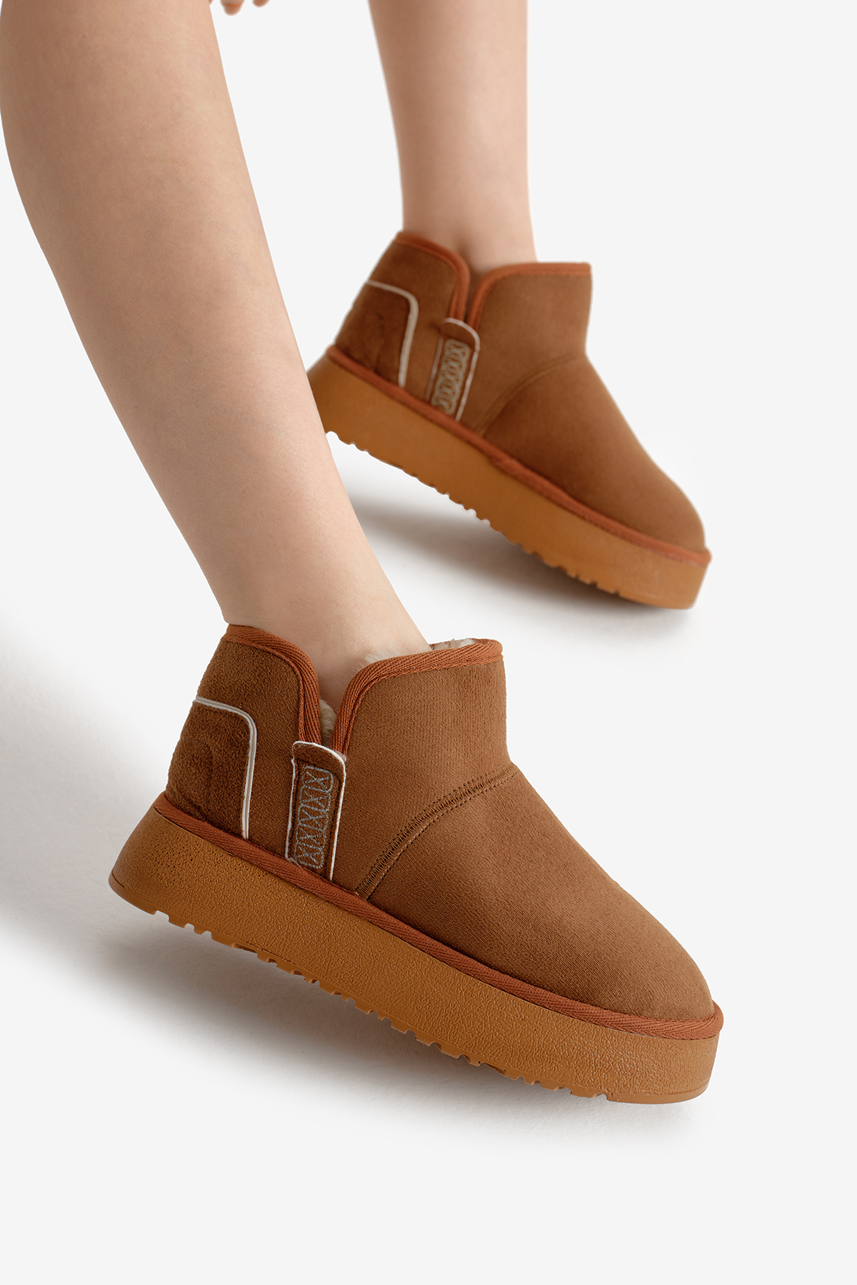 Kadın Taba Kalın Poli Taban Süet Görünümlü İçi Kürklü Günlük Kısa Bot