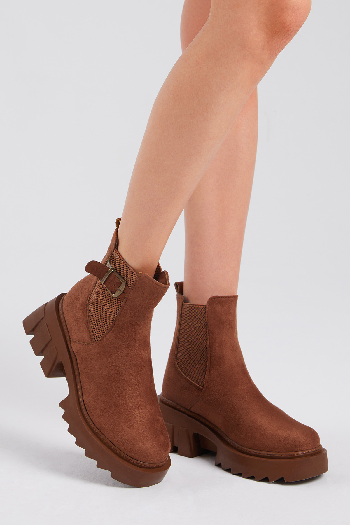 Kadın Taba Süet Rahat Kalıp Kalın Taban Tokalı Lastikli Bot