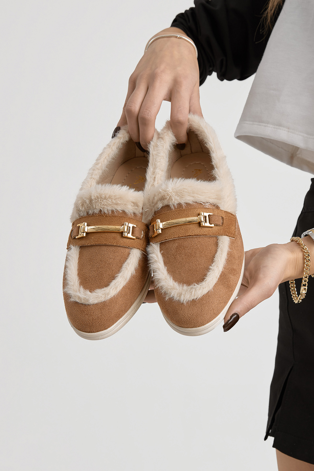 Kadın Taba Termo Taban Kürk Detaylı Süet Görünümlü Tokalı Günlük Loafer Ayakkabı