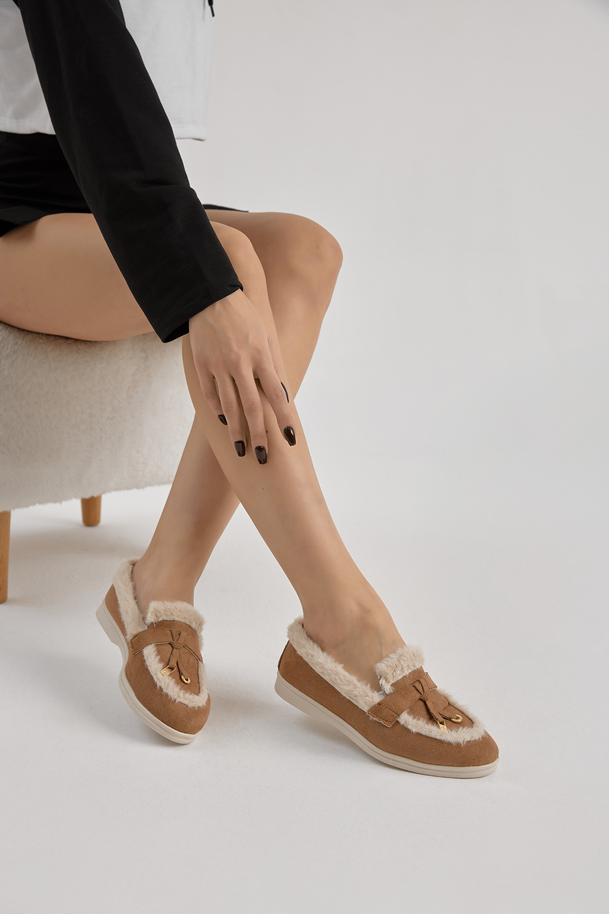 Kadın Taba Termo Taban Kürk Detaylı Süet Görünümlü Tokalı Günlük Loafer Ayakkabı