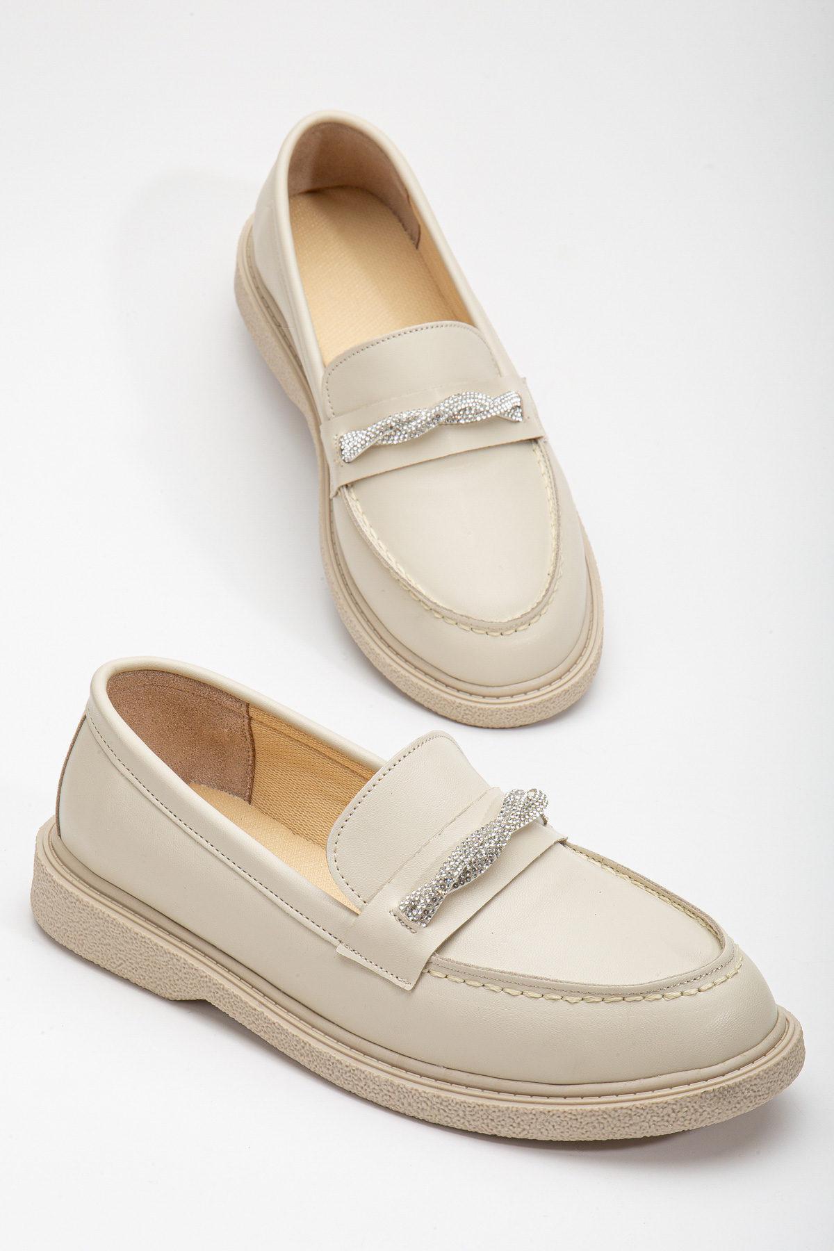 Kadın Ten Cilt Rahat Kalıp Önü Sarmal Taşlı Günlük Loafer