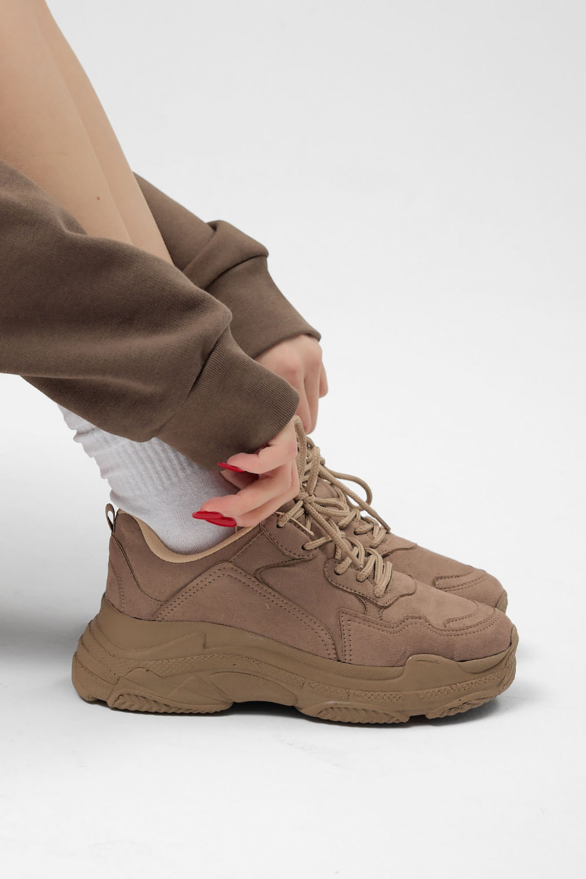 Kadın Vizon Yüksek Taban Bağcıklı Spor Ayakkabı