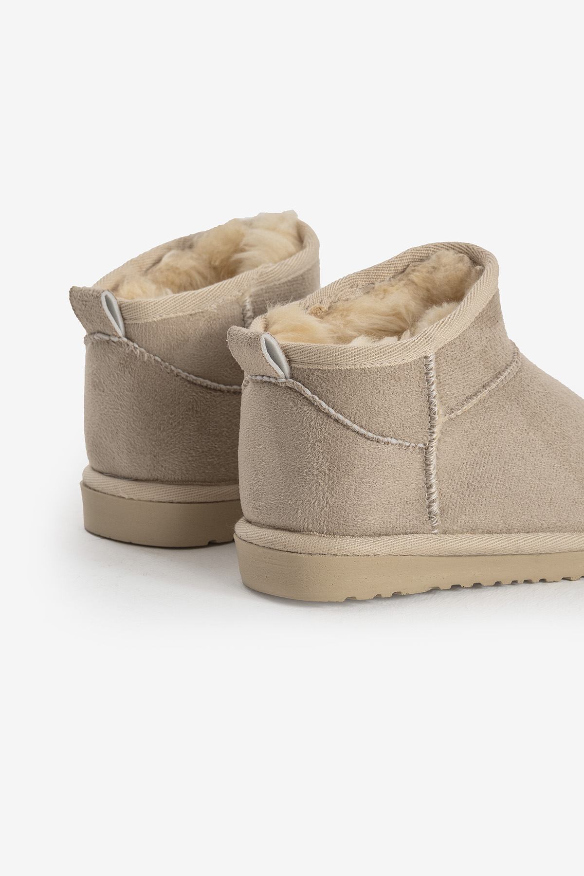 Kız Çocuk Bej Poli Taban İçi Kürklü Süet Görünümlü Bot