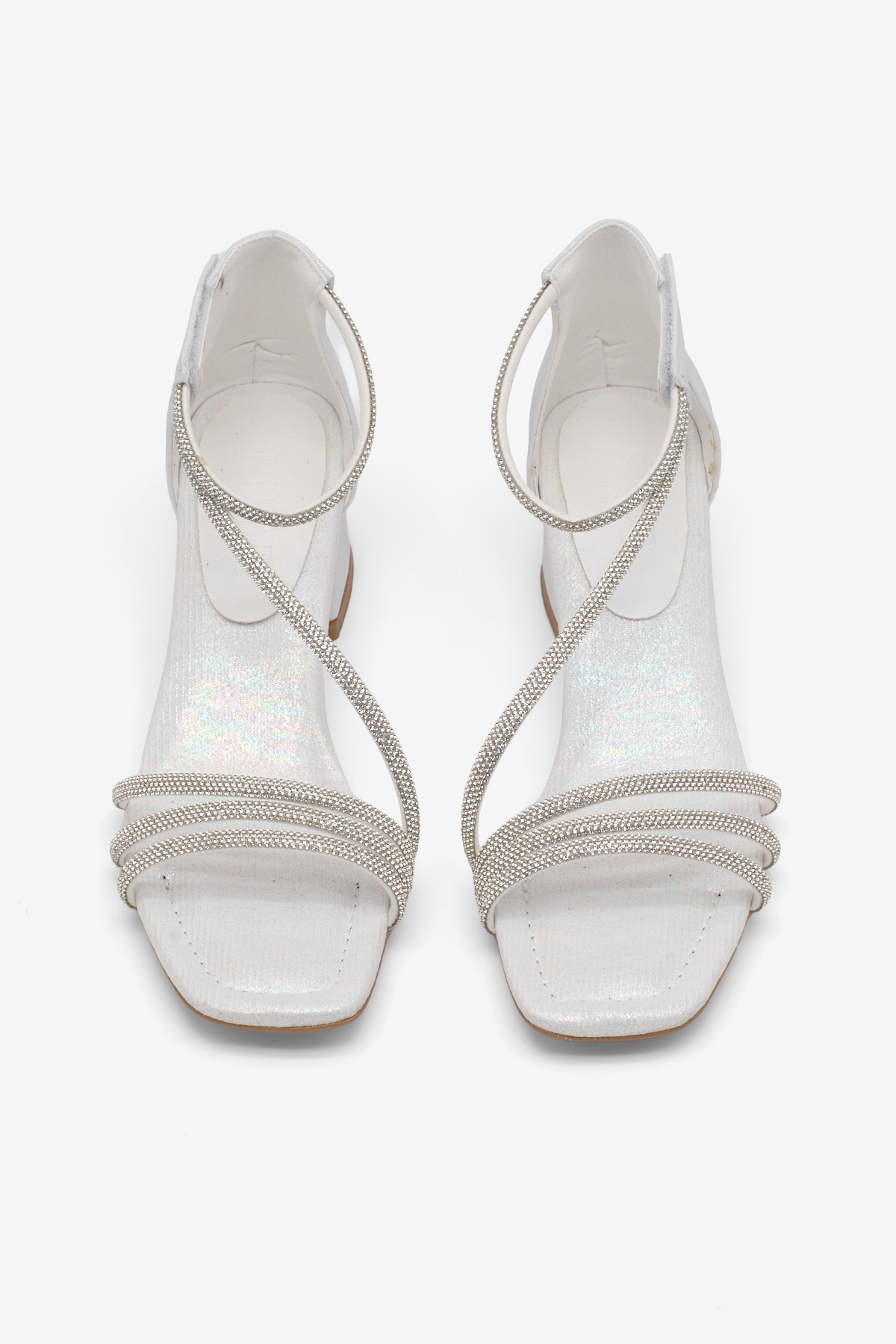 Kız Çocuk Sedef Rahat Kalıp Çapraz Bantlı Topuklu Ayakkabı