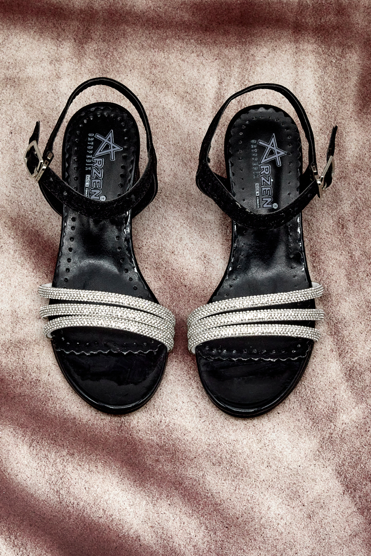 Kız Çocuk Siyah Simli Çocuk Taşlı Topuklu Sandalet