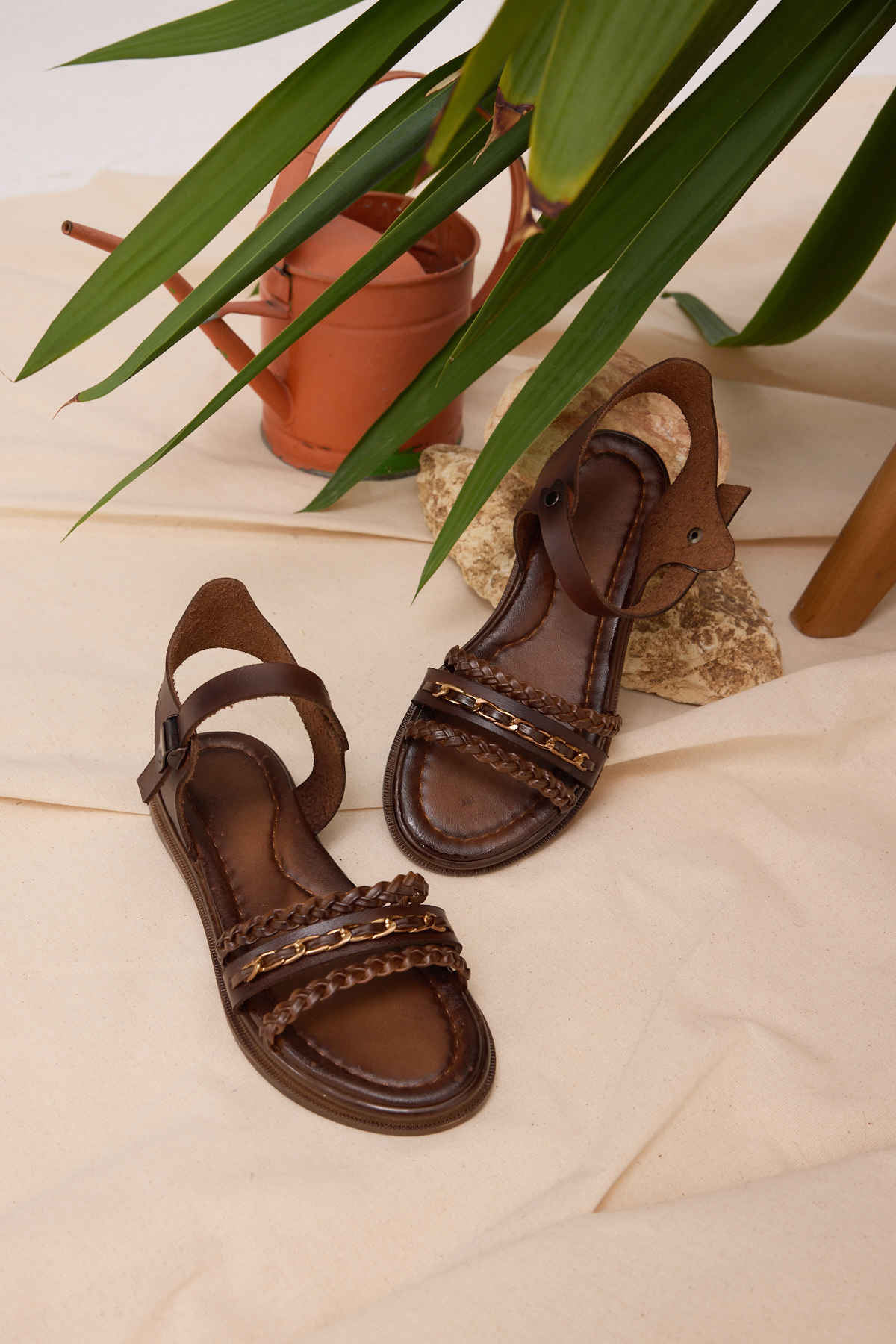 Kız Çocuk Taba Rahat Kalıp Örgülü Düz Sandalet