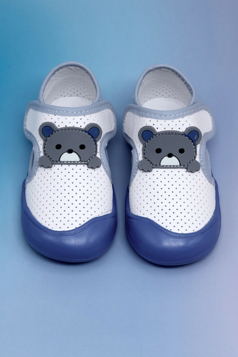 Kız Çocuk Beyaz Mavi Ayıcık Detaylı Rahat Kalıp İlk Adım Sneaker
