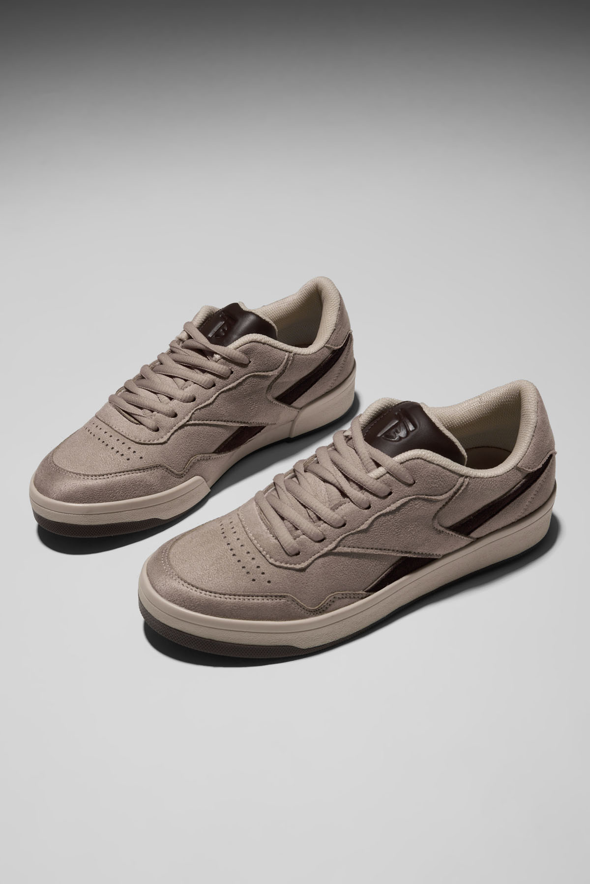 Unisex Bej Toprak Rahat Kalıp Termo Taban Bağcıklı Spor Ayakkabı