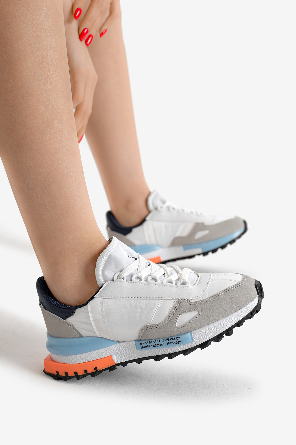 Unisex Beyaz Mavi Kalın Termo Taban Yazı Detaylı Retro Stil Günlük Spor Ayakkabı