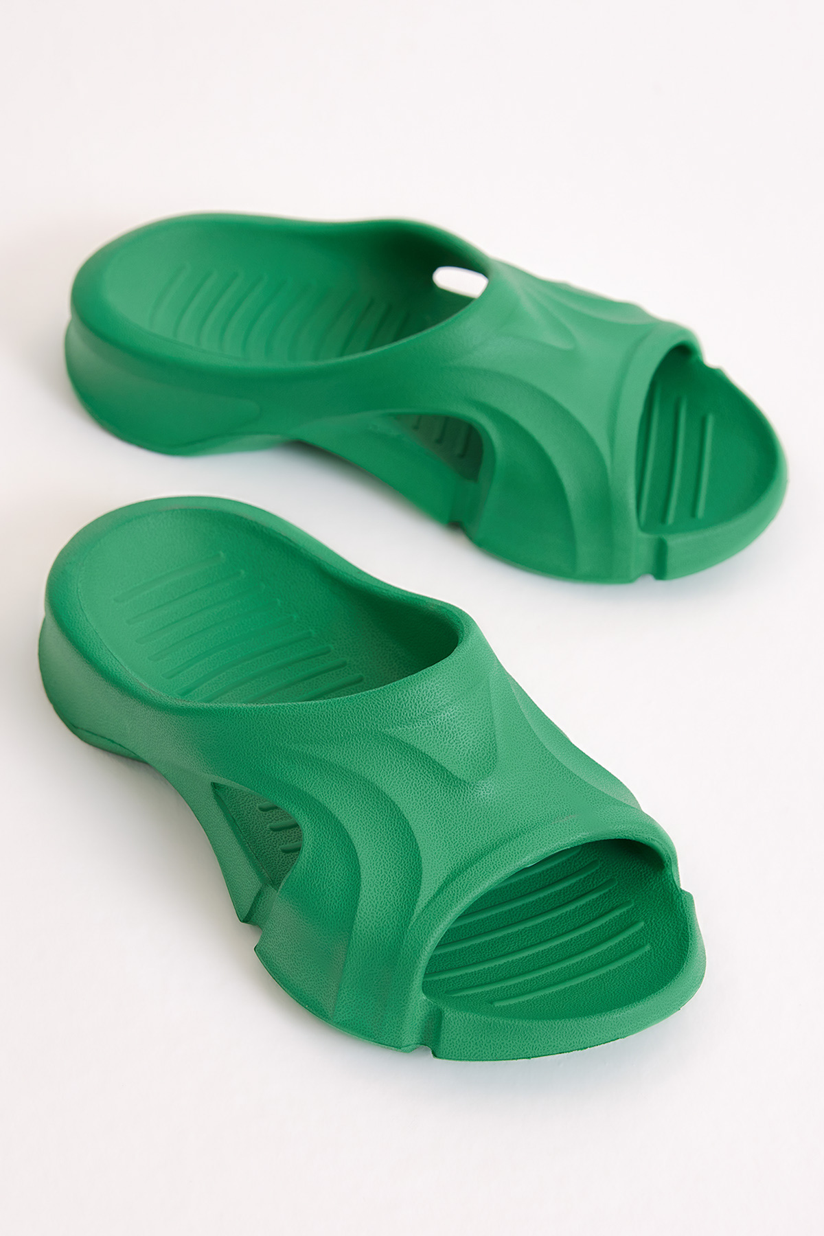 Unisex Çimen Yeşili Desenli Kalın Tabanlı Eva Terlik