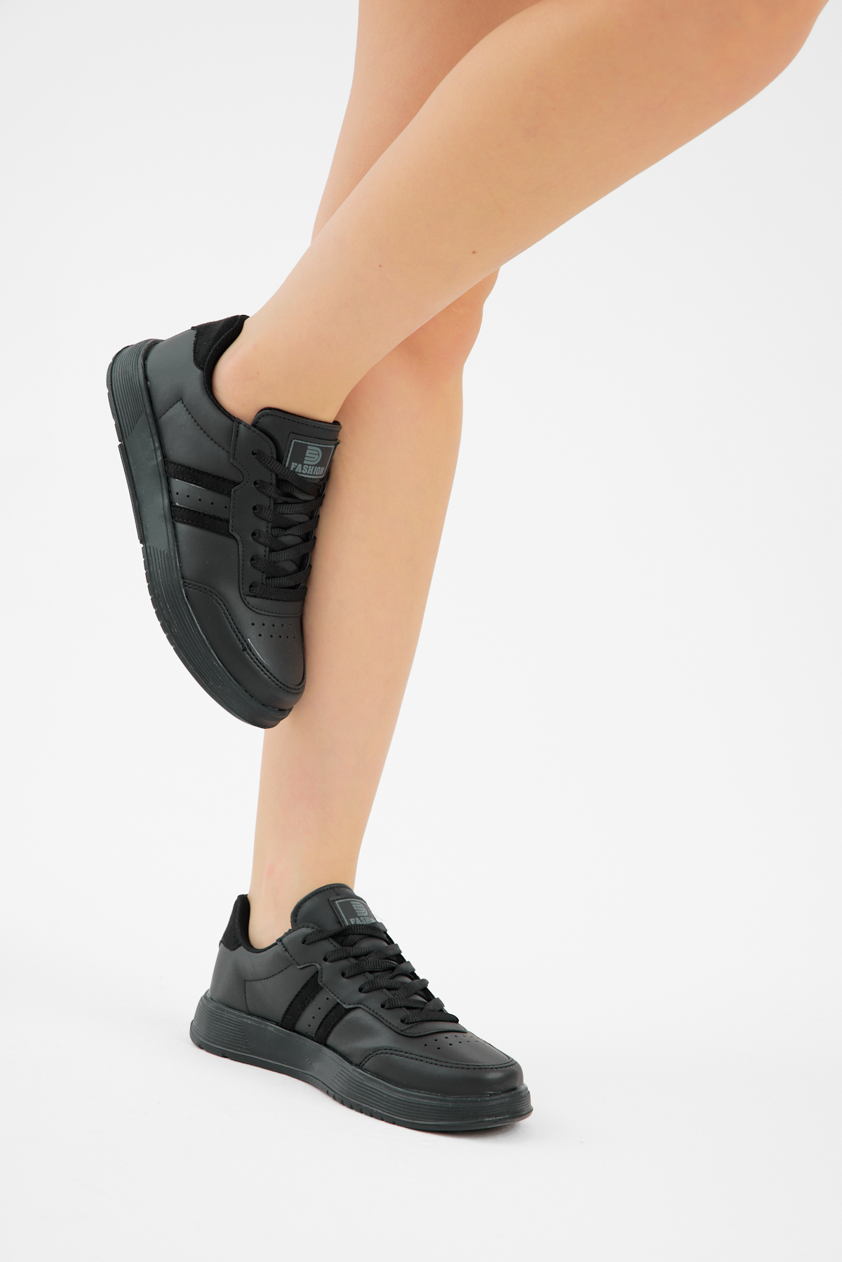 Unisex Siyah Kalın Faylon Hafif Taban Şeritli Bağcıklı Spor Ayakkabı