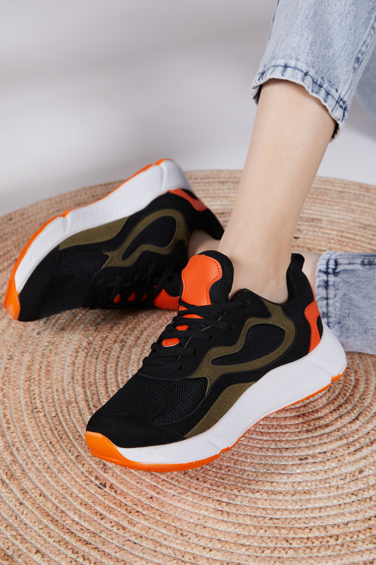 Unisex Siyah Turuncu Rahat Kalıp Yüksek Taban Bağcıklı Spor Ayakkabı