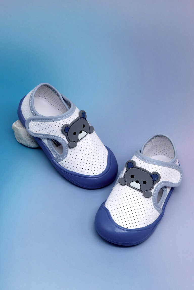 Kız Çocuk Beyaz Mavi Ayıcık Detaylı Rahat Kalıp İlk Adım Sneaker